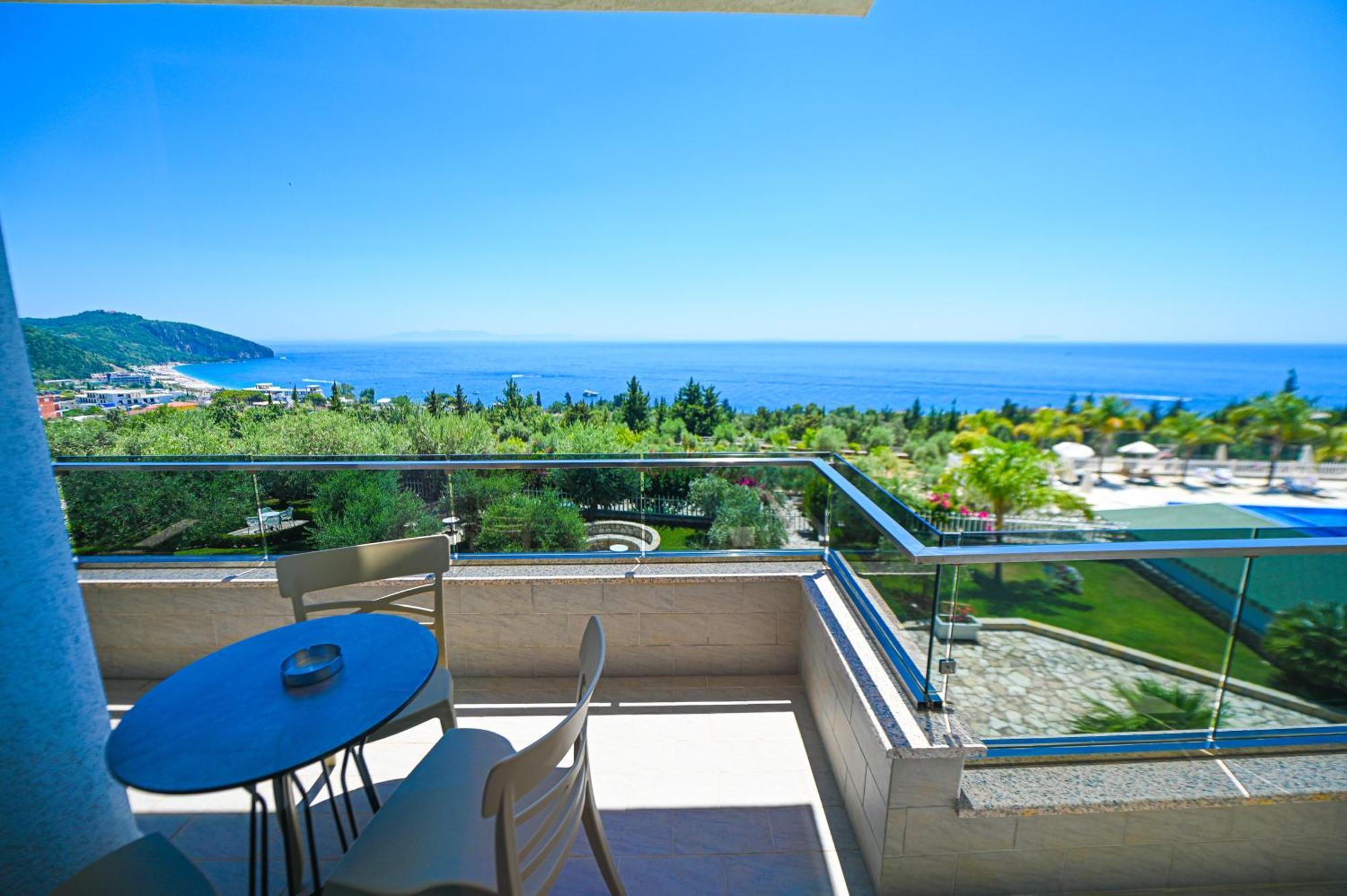 Deluxe Double Room with Sea View