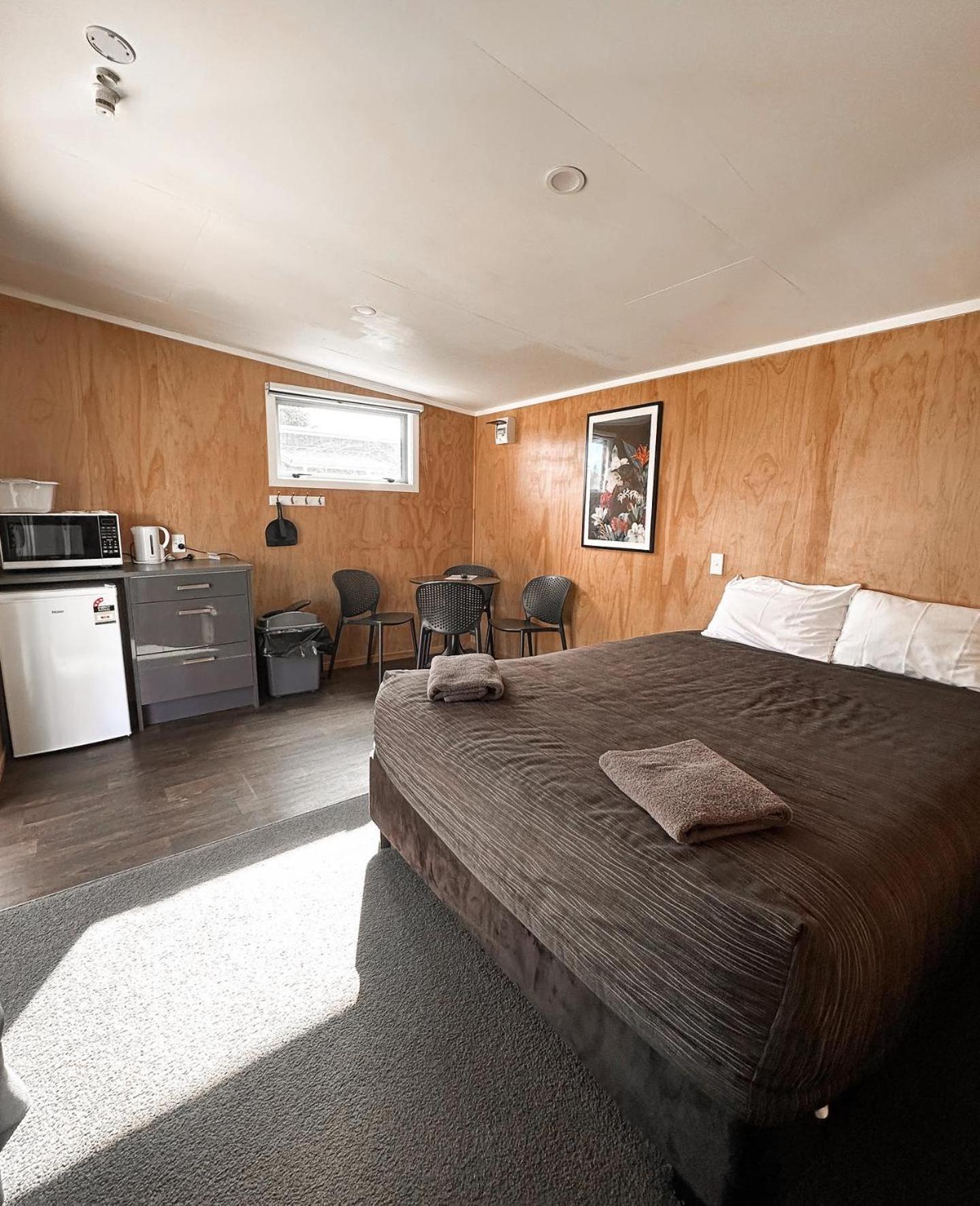 Standard Cabin