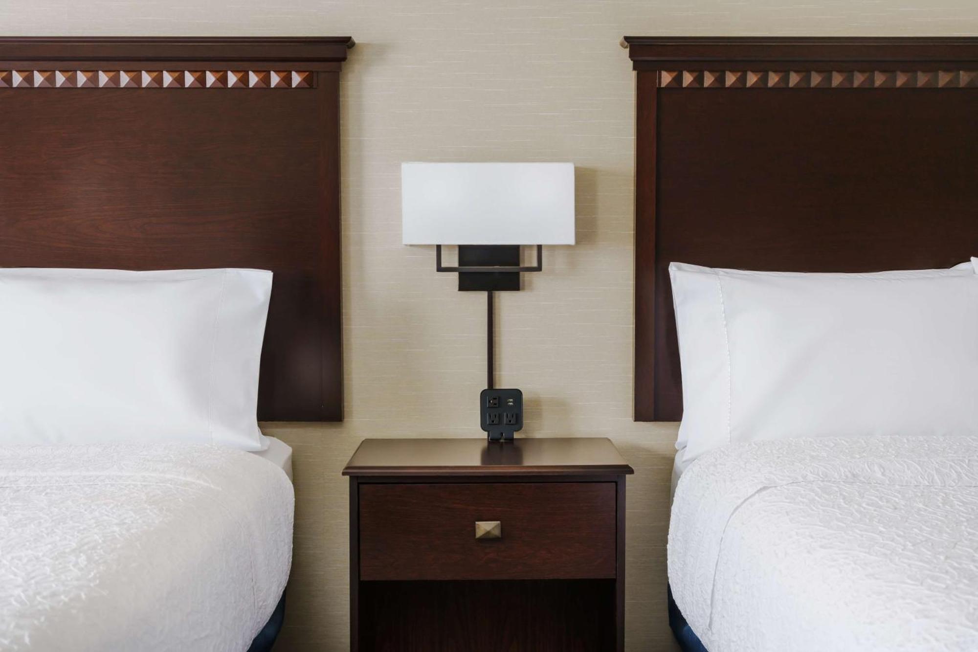 Queen Room with Two Queen Beds - Mobility and Hearing Access/Non-Smoking