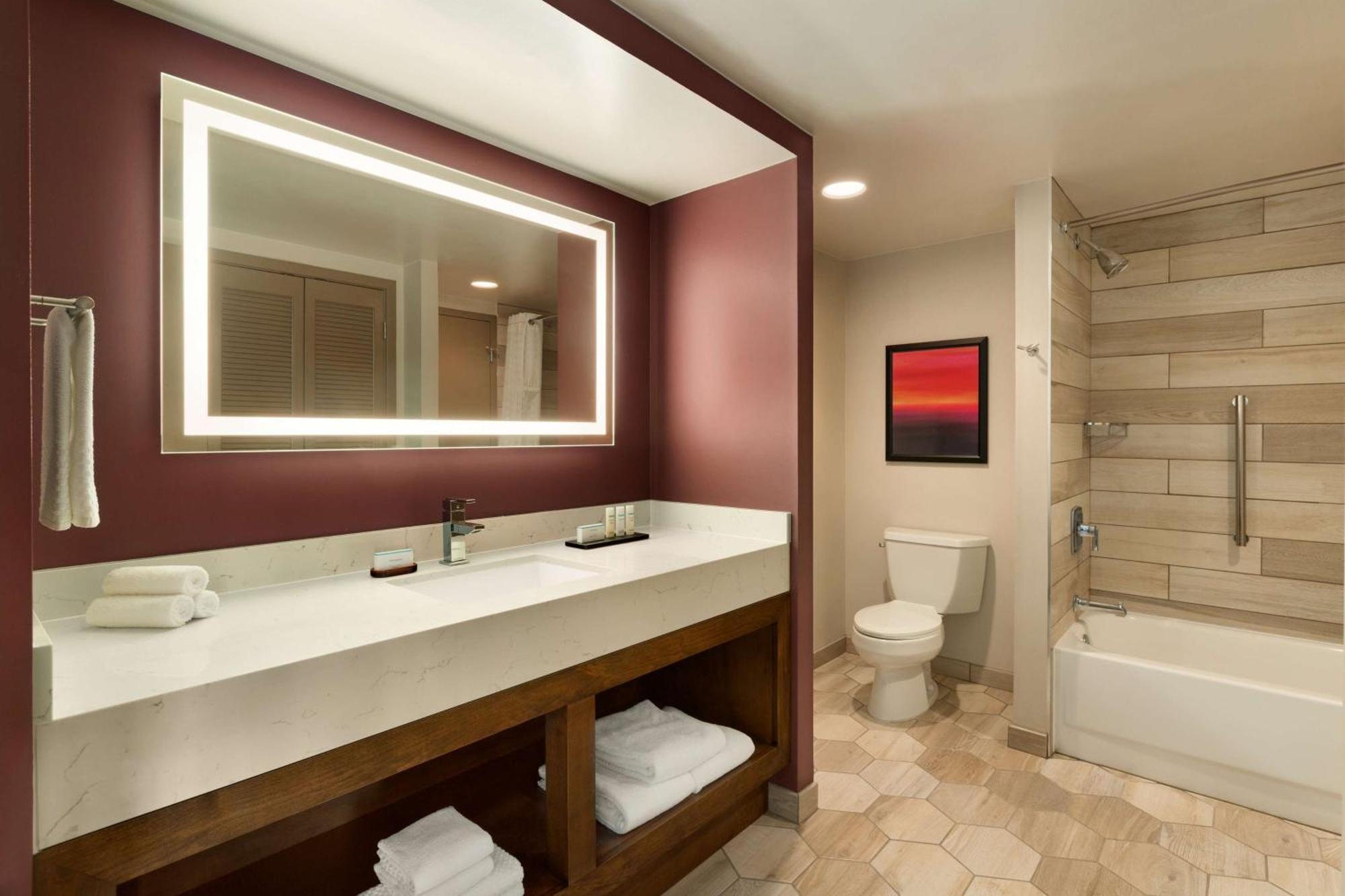One-Bedroom Suite Two Double Beds