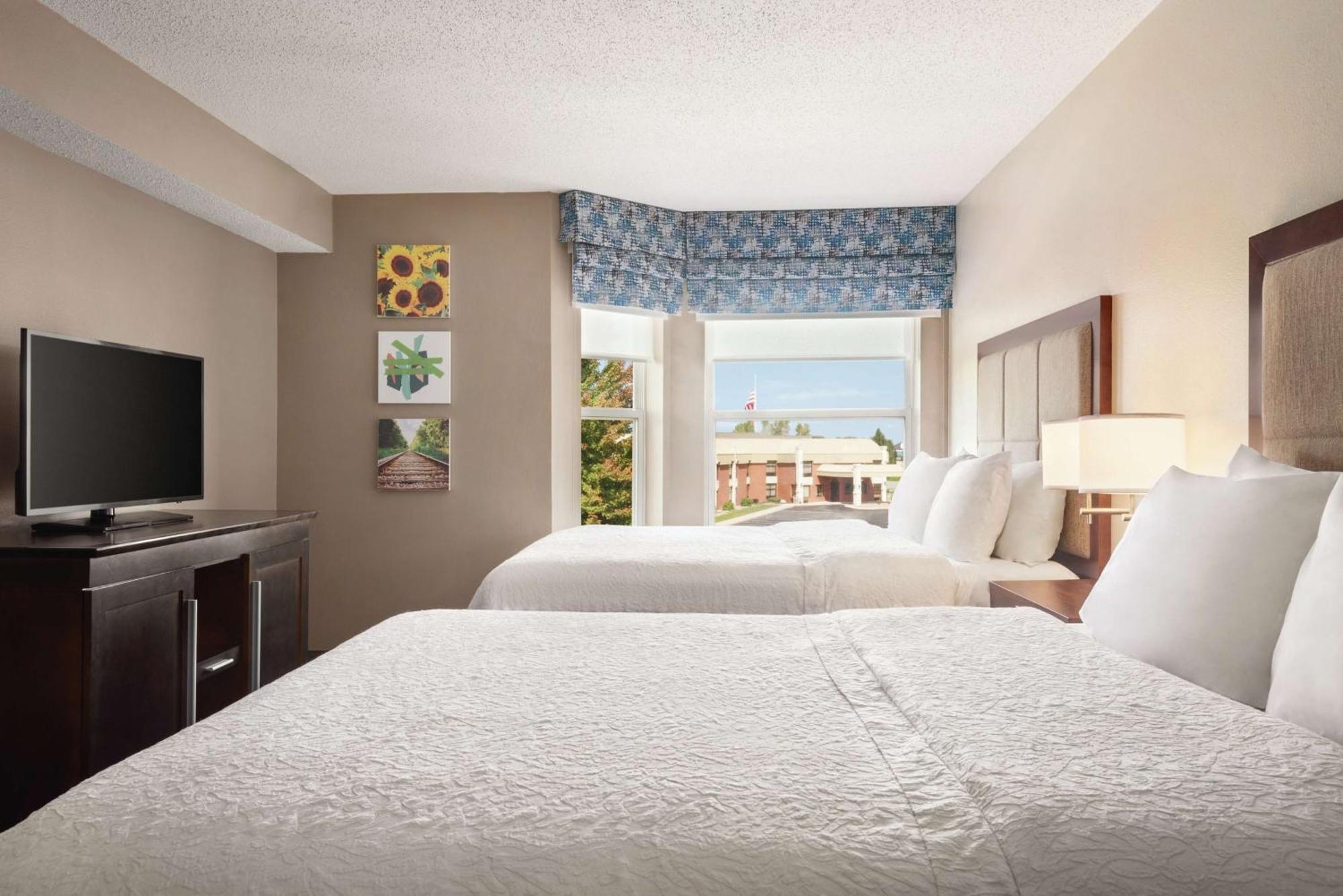 Queen Suite with Two Queen Beds