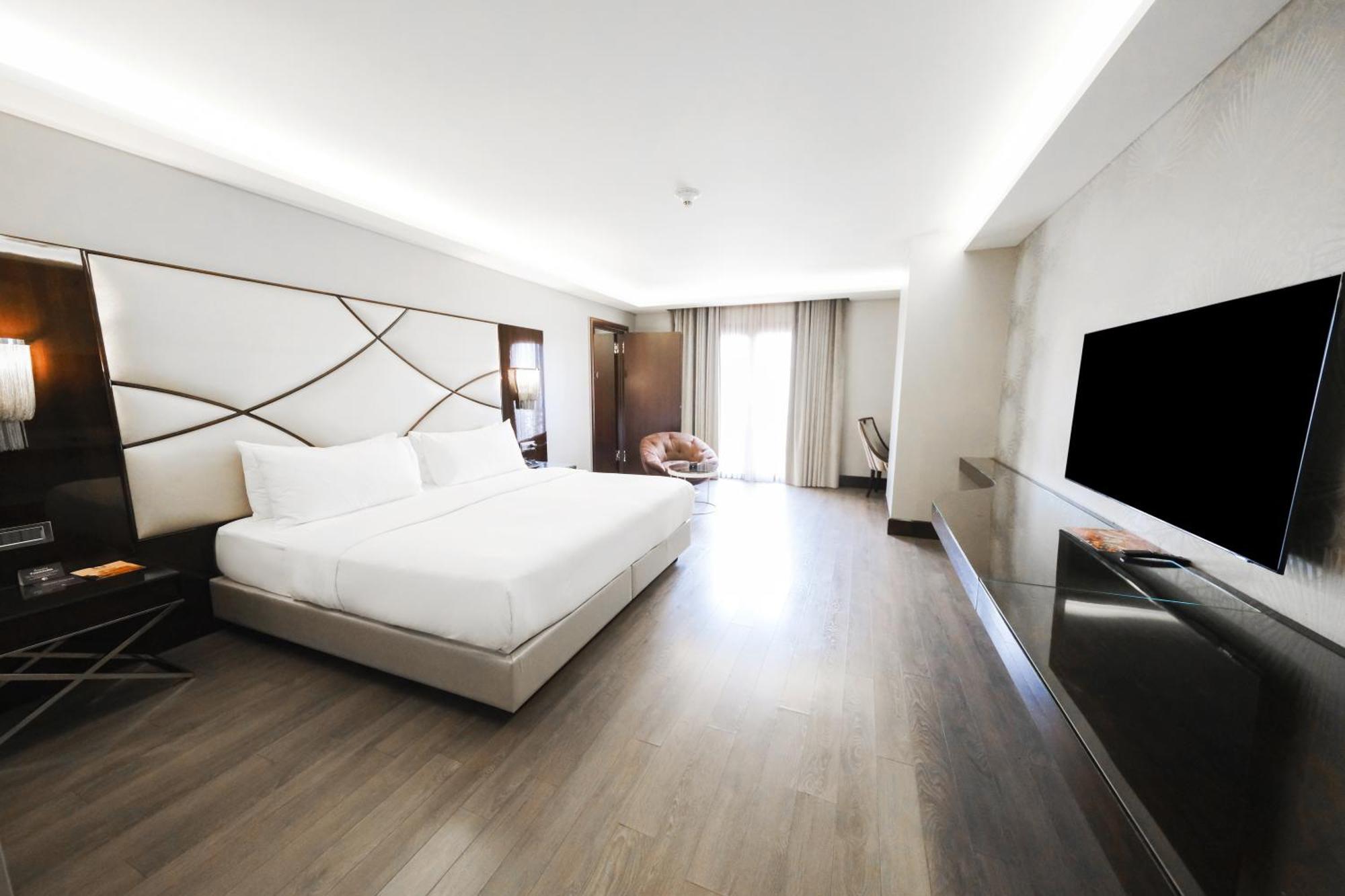 Family Connecting Rooms