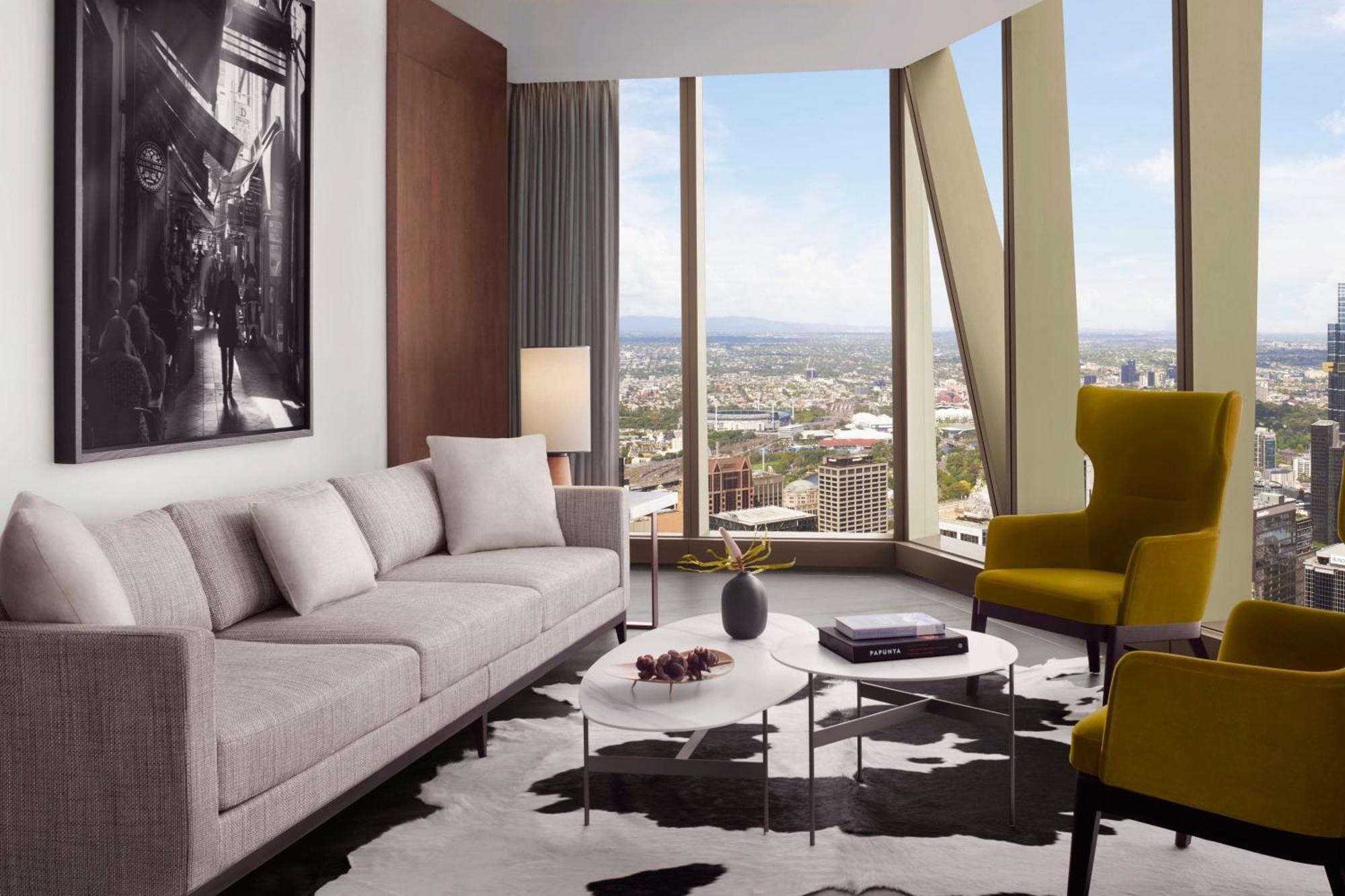 Yarra Suite Bay View 1 Bedroom 1 King Bed Study Club Access Half-Board