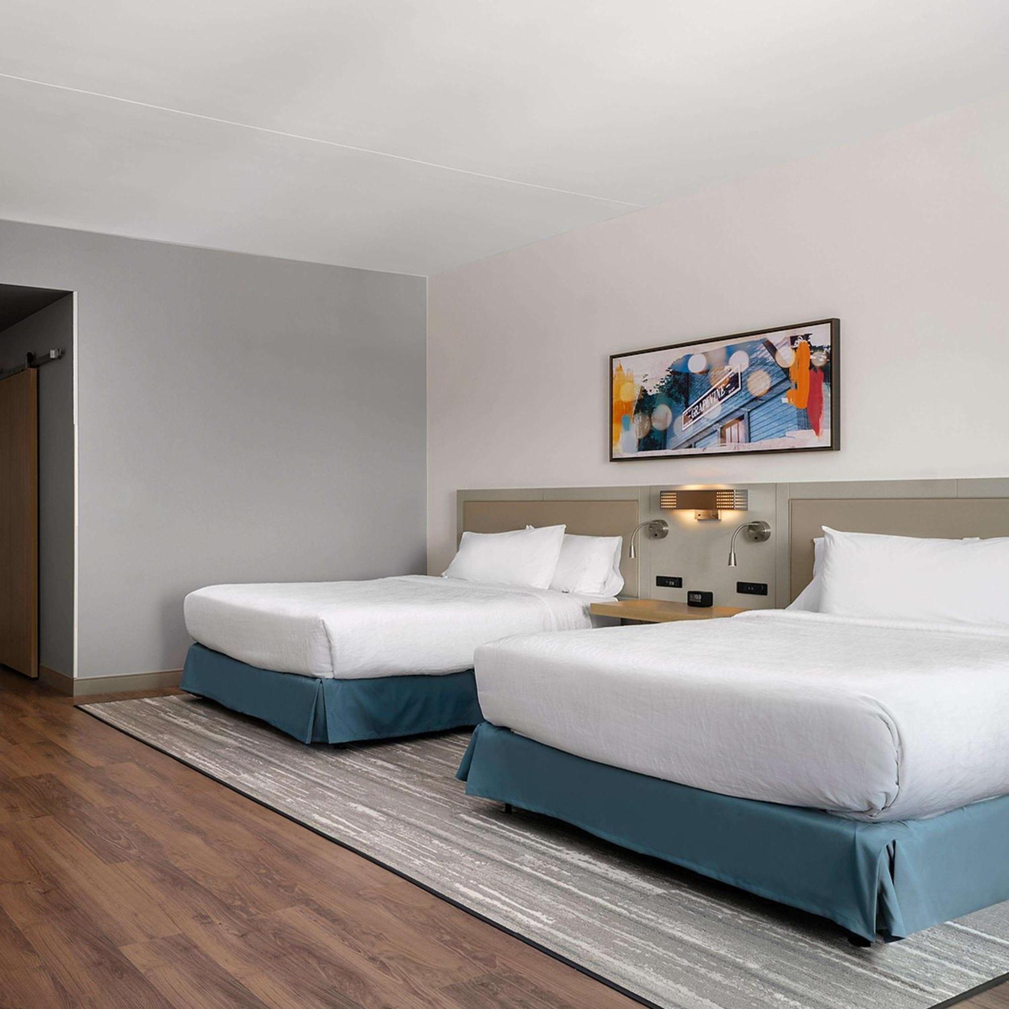 Deluxe Queen Room with Two queen Beds - Mobility Access