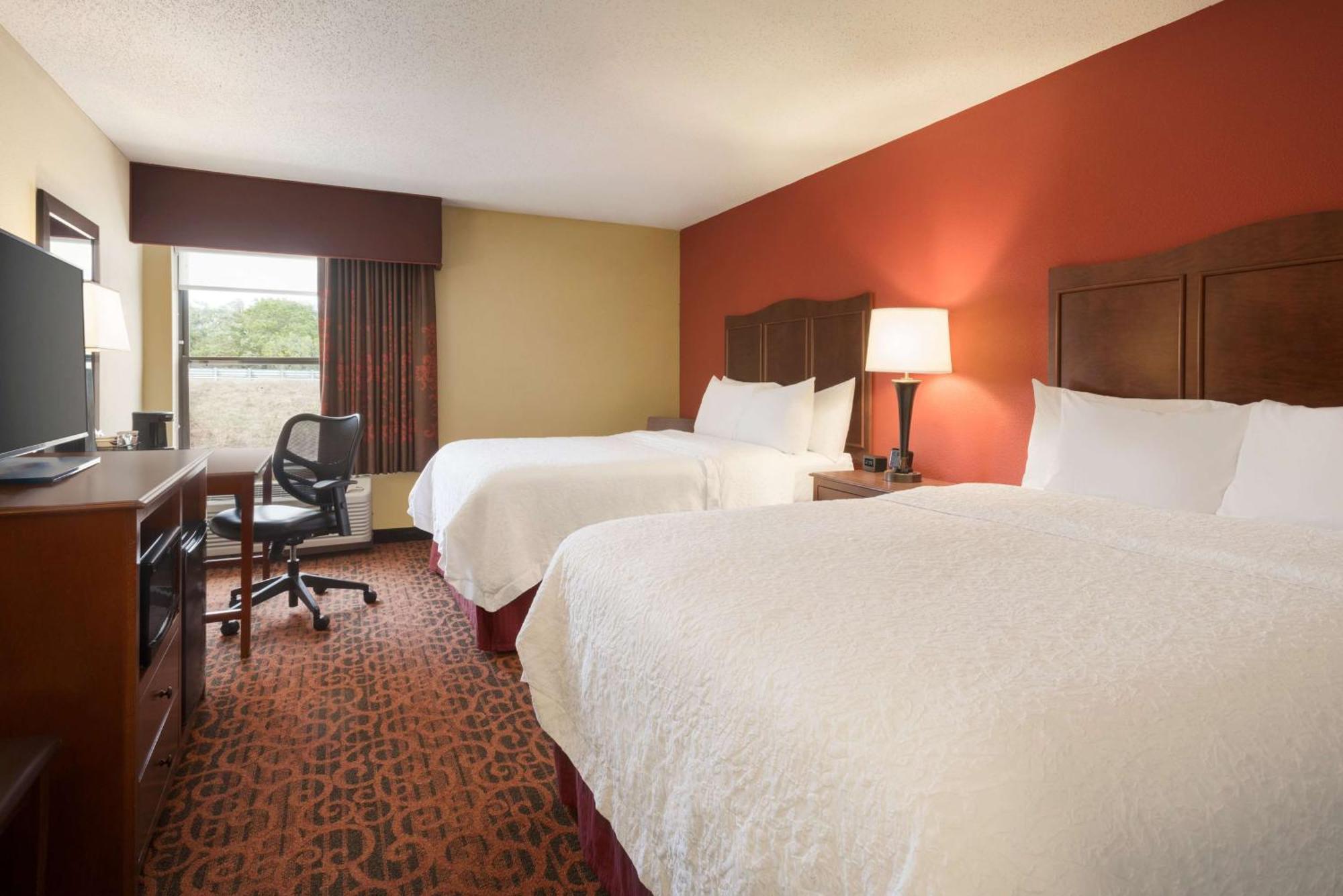 Room with Two Queen Beds - Non-Smoking