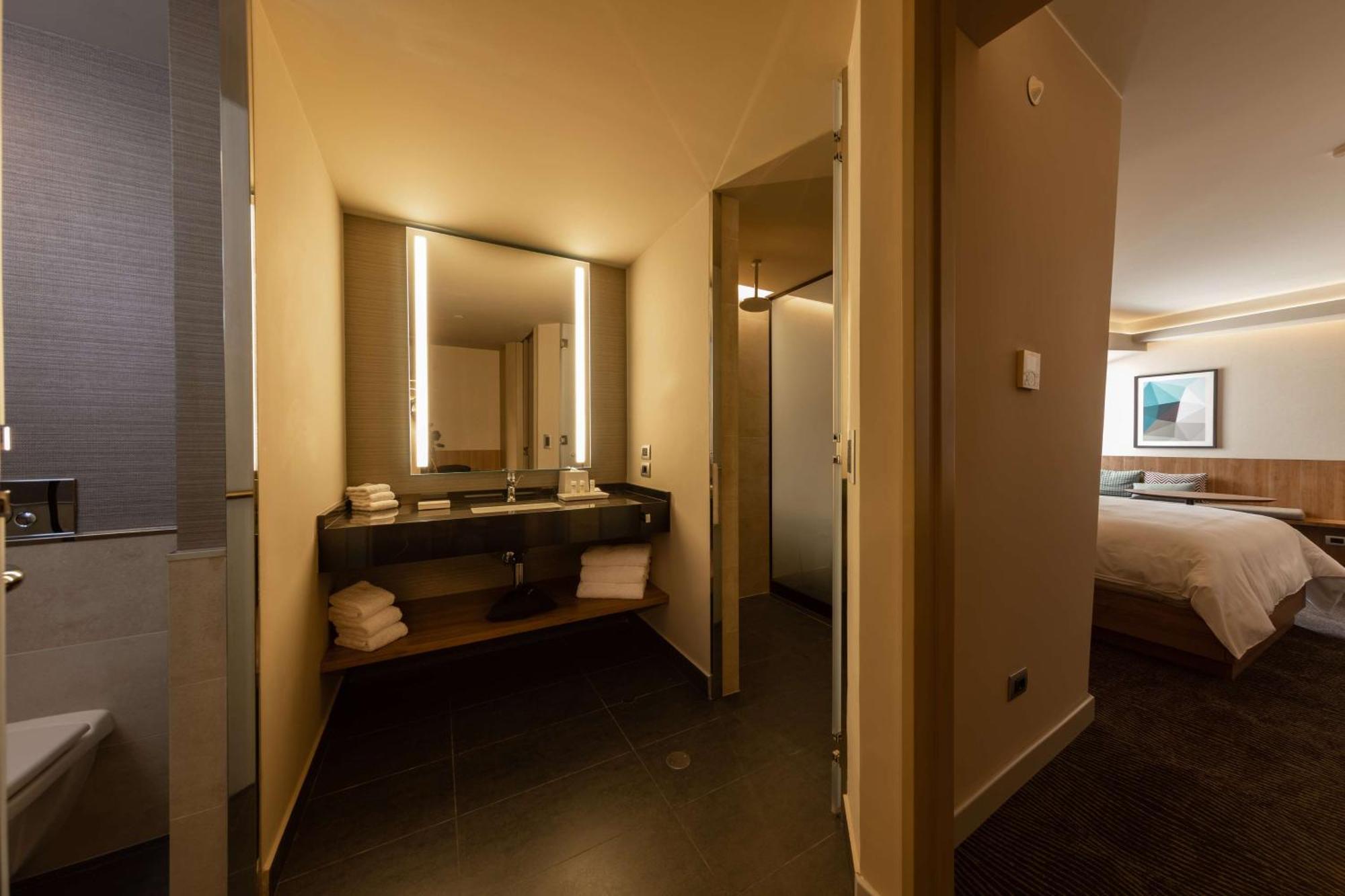 Twin Room City View