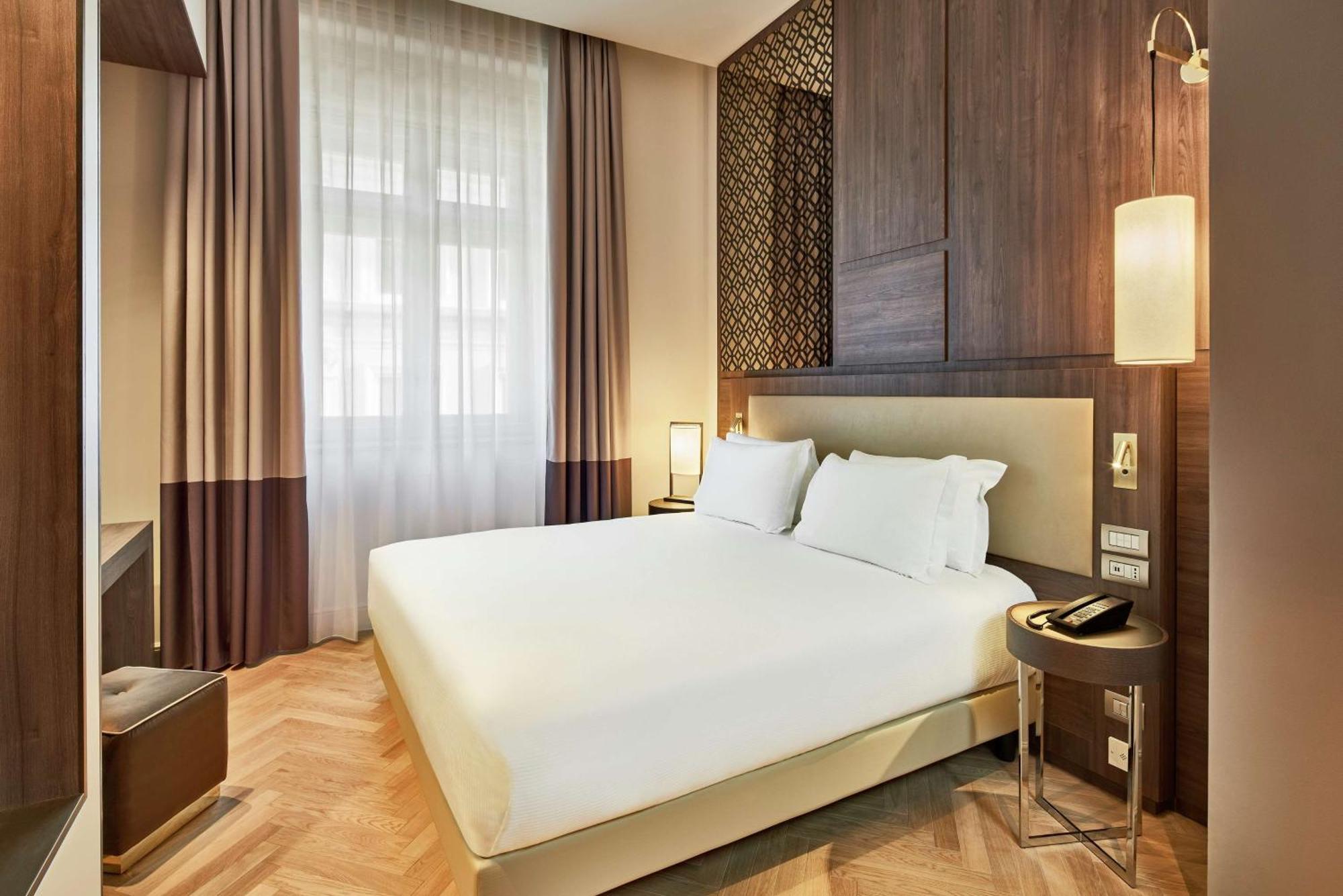 King Guest Room