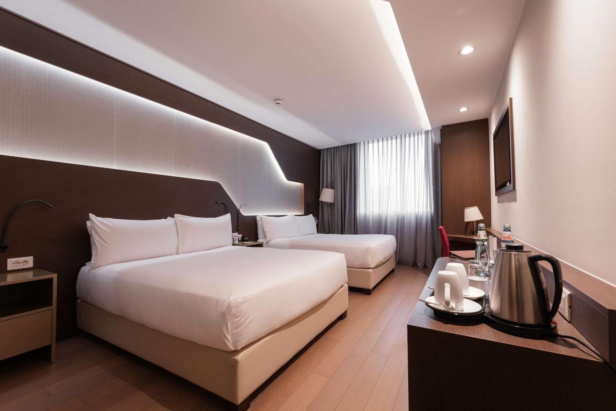 Deluxe Queen Room Two Queen Beds