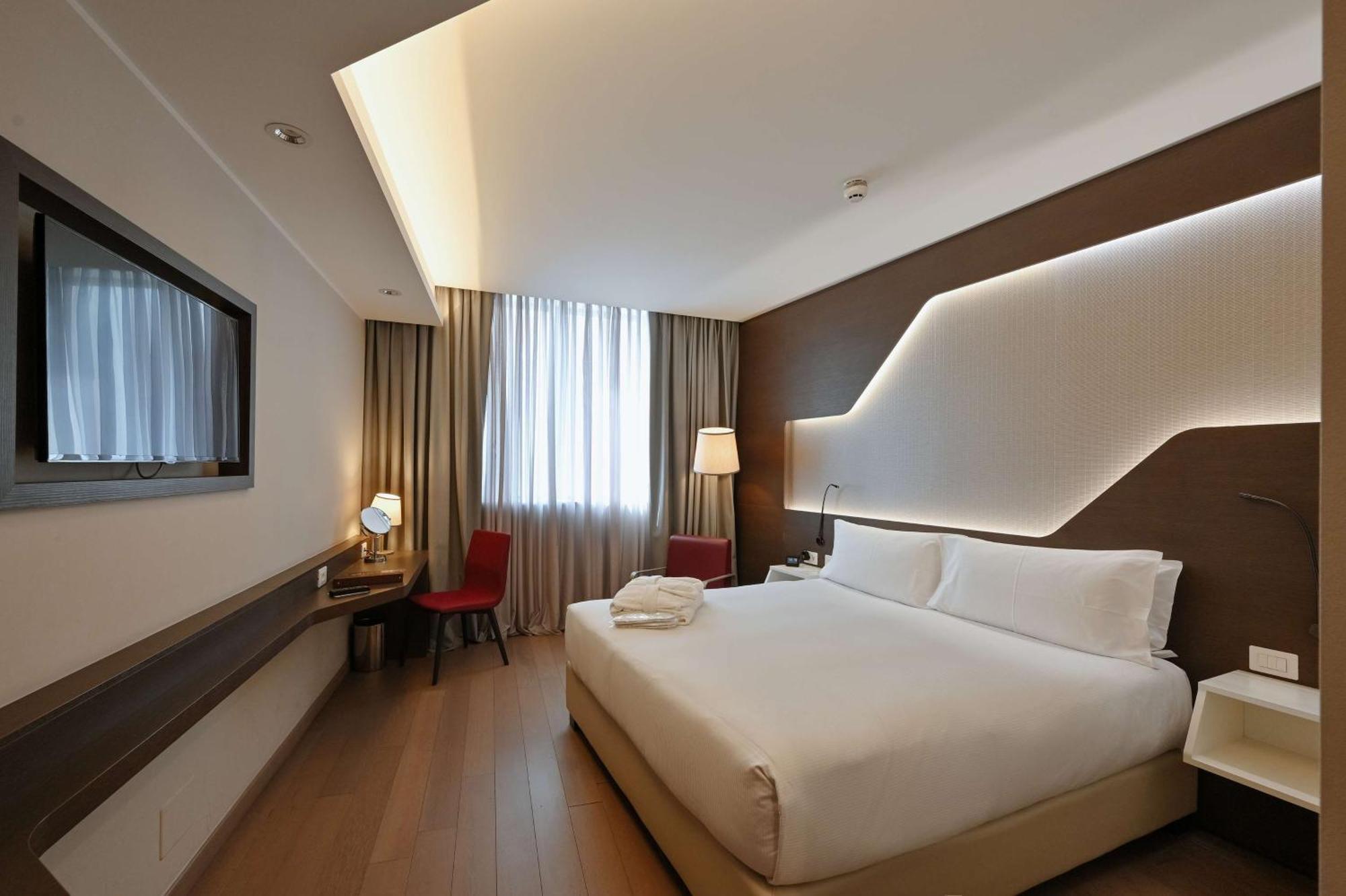 King Guest Room