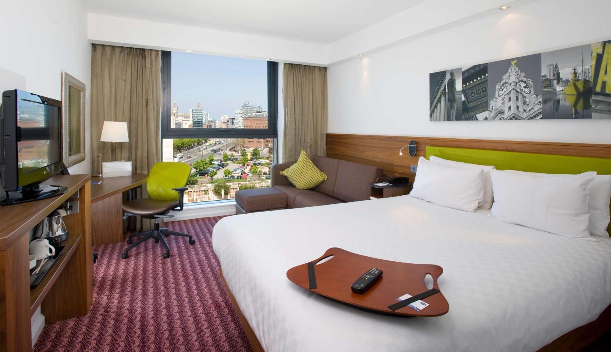 Queen Room Dock View Sofa Bed