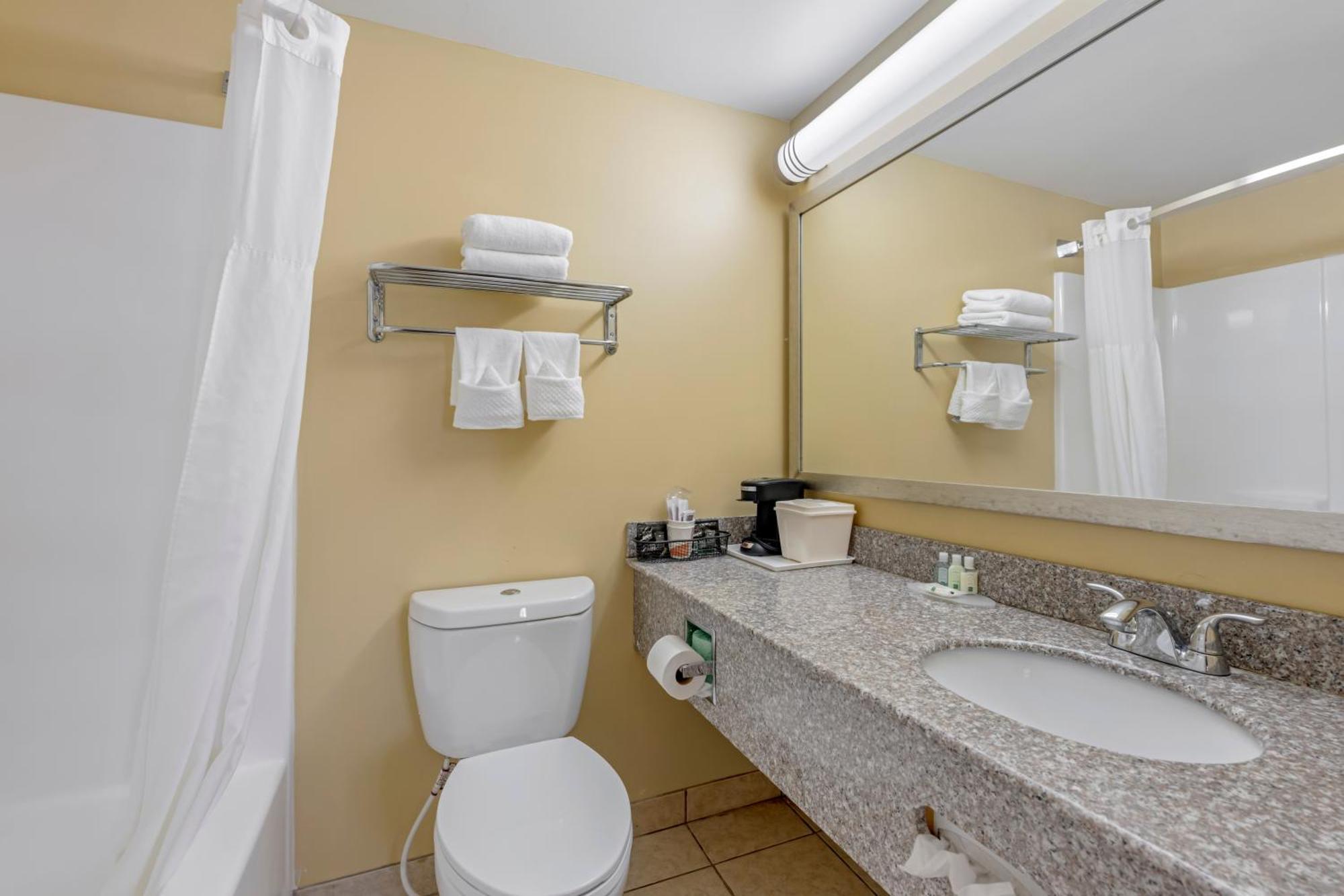 Queen Room