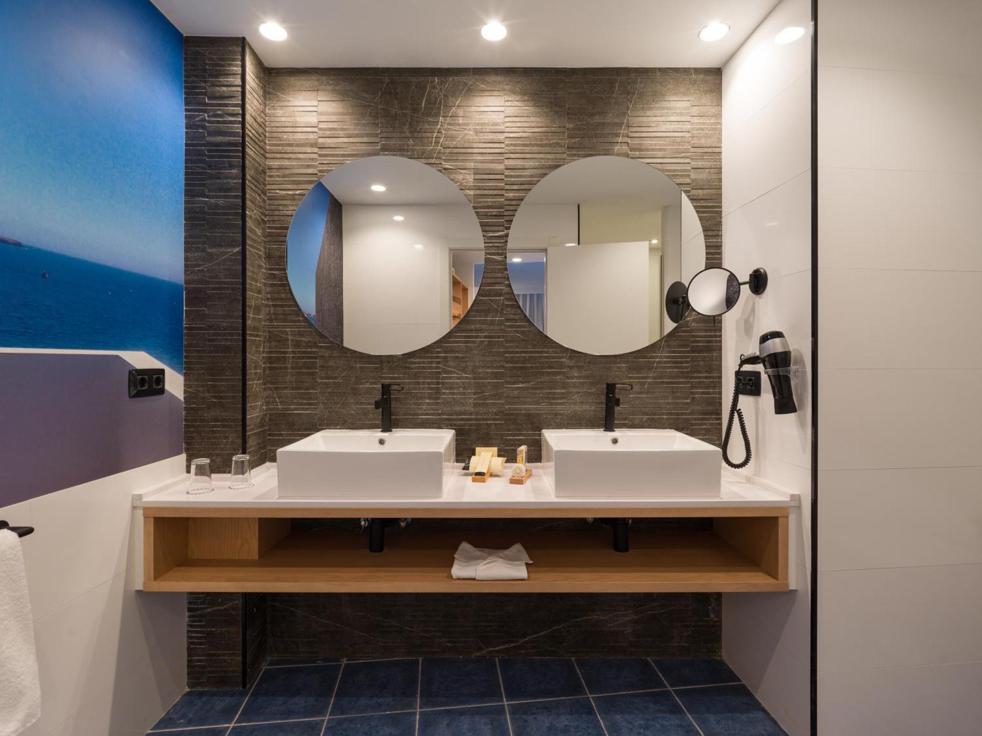Superior Suite with Sea View