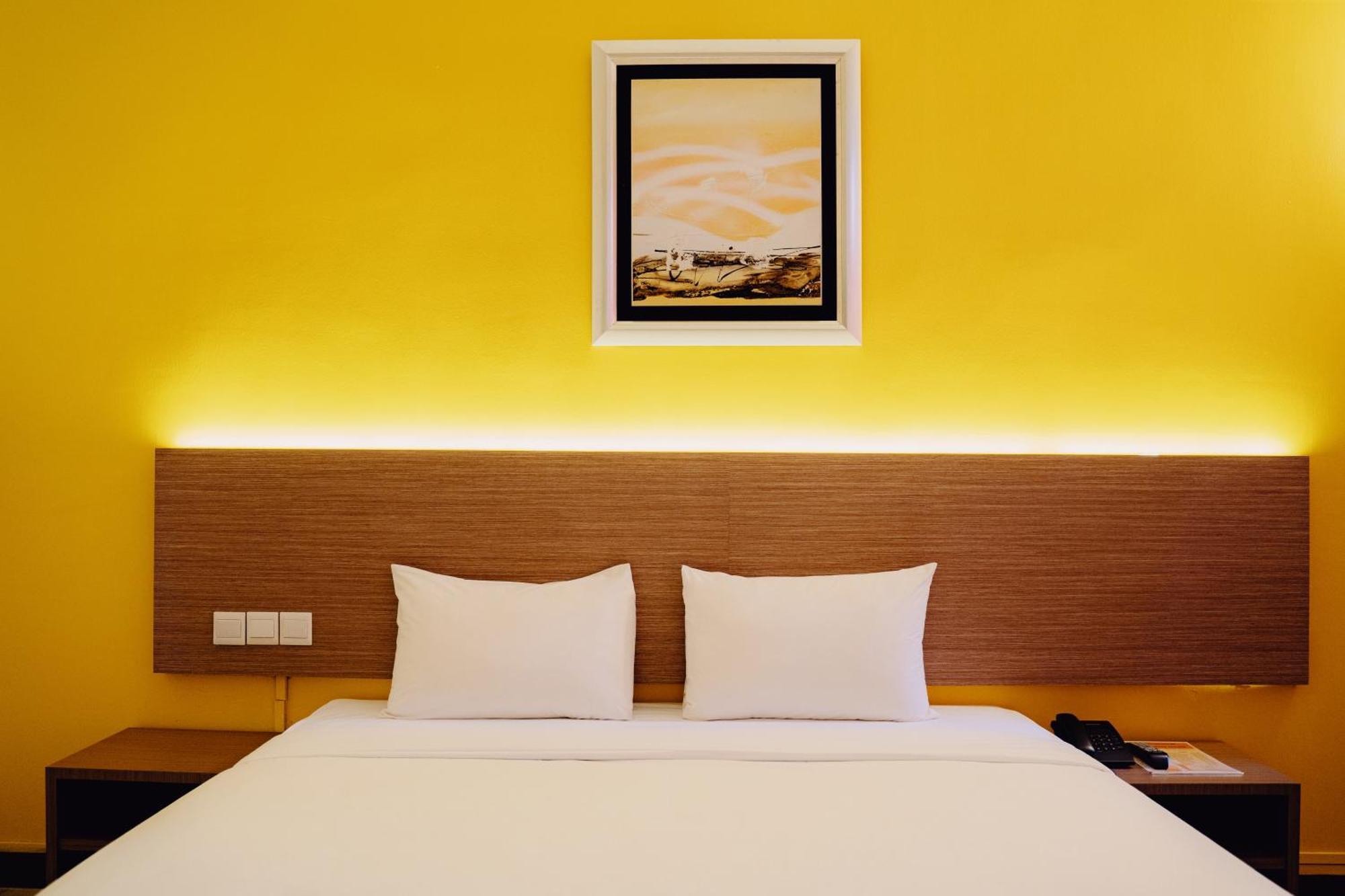 Deluxe King Room,1552775770:JPEG