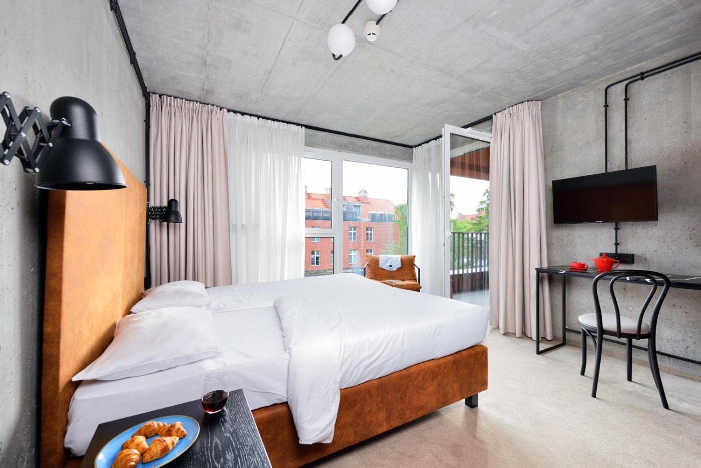 Standard Double Room OFICYNA building