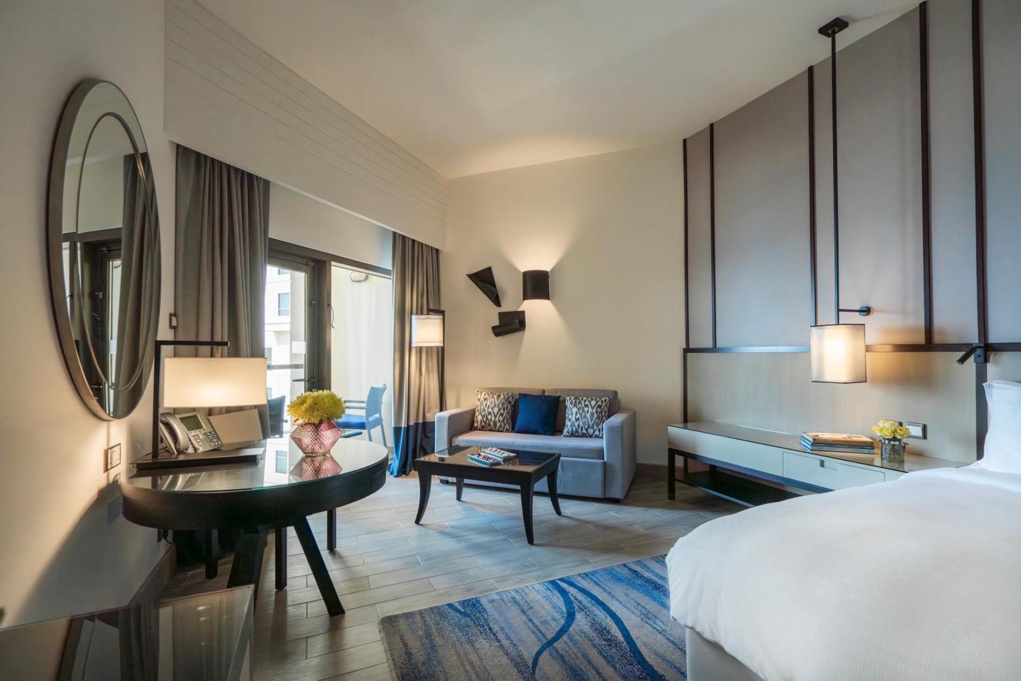 Family Interconnecting Sea View Room Balcony