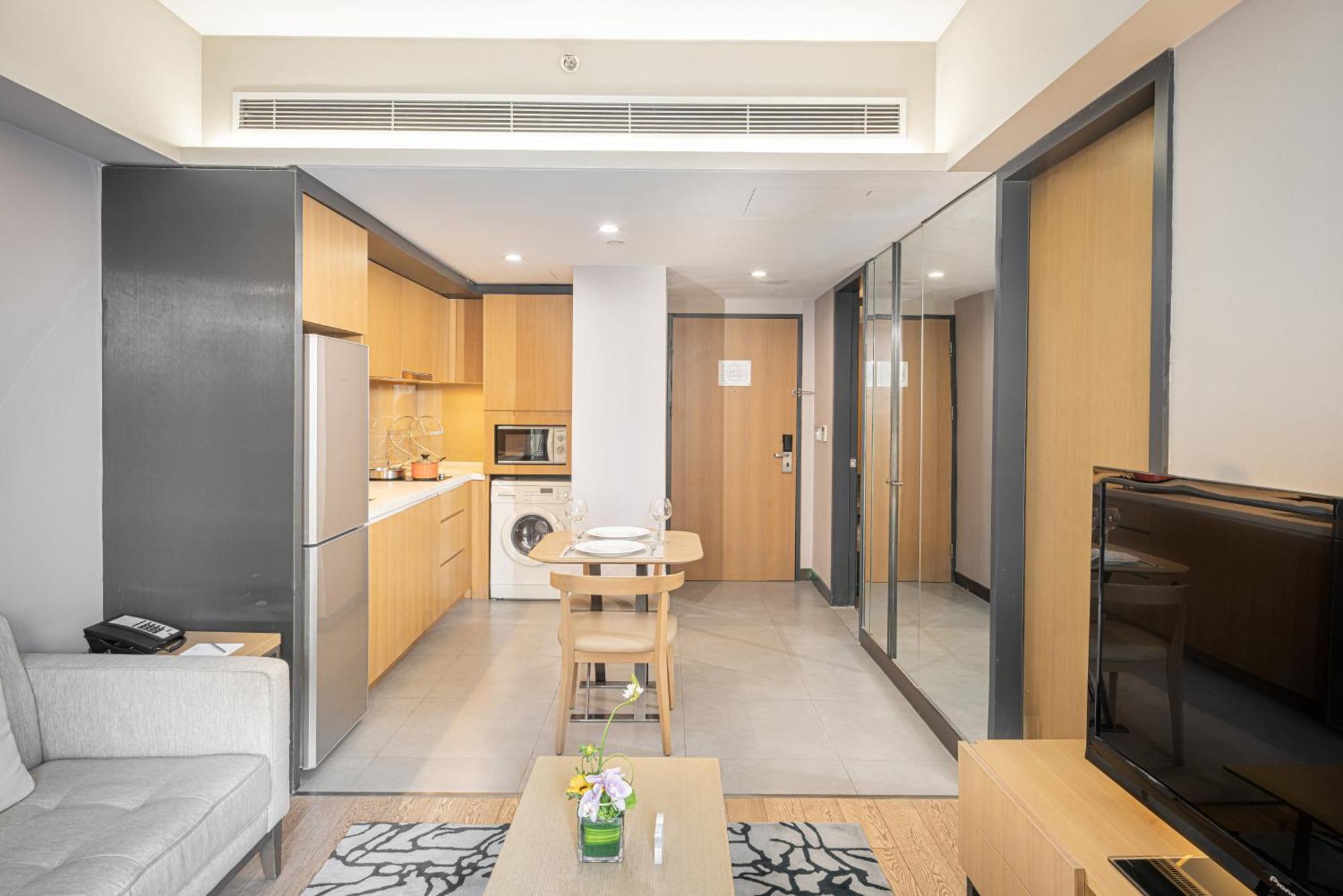 One-Bedroom Deluxe