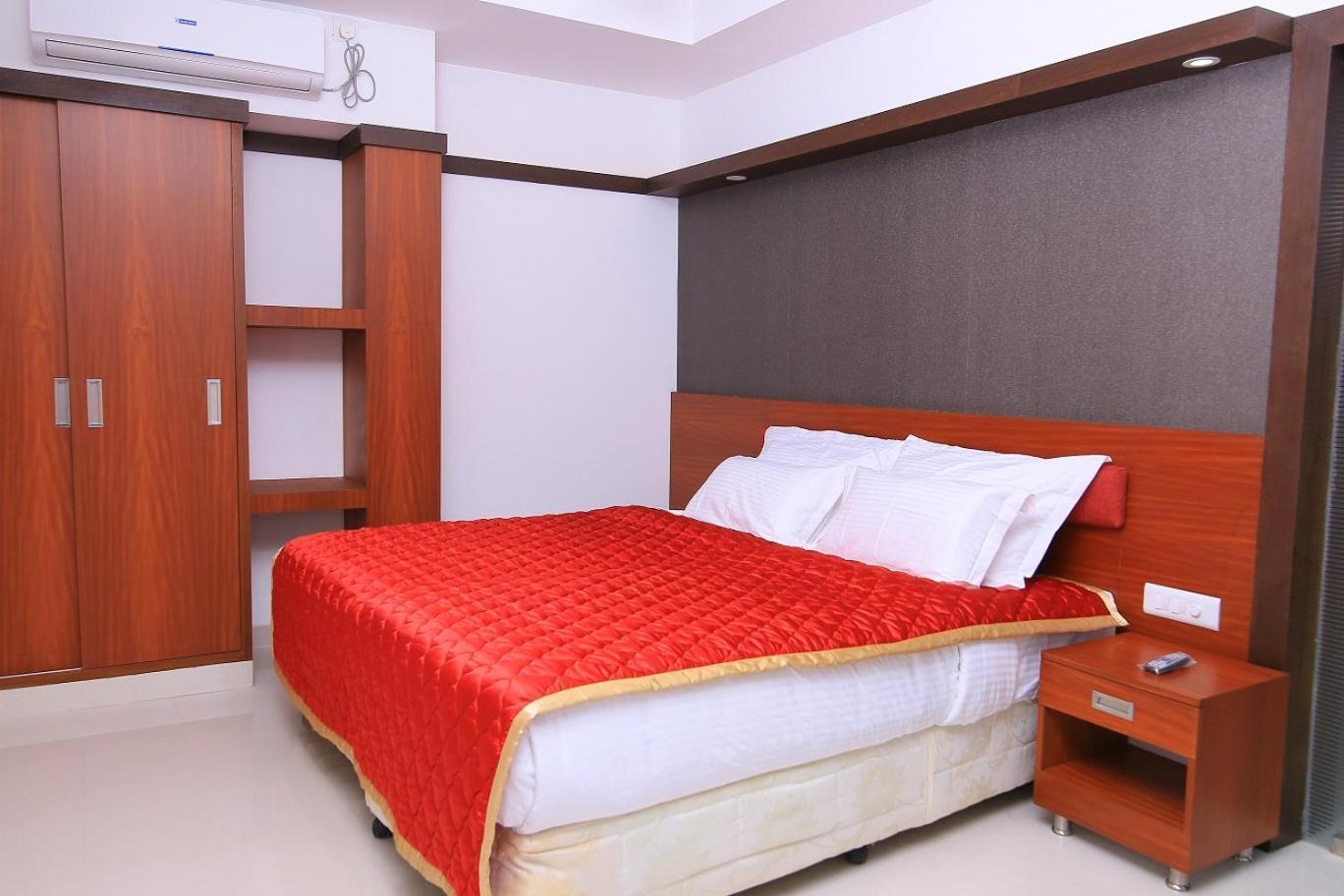 Deluxe Double Room,1553612953:JPEG