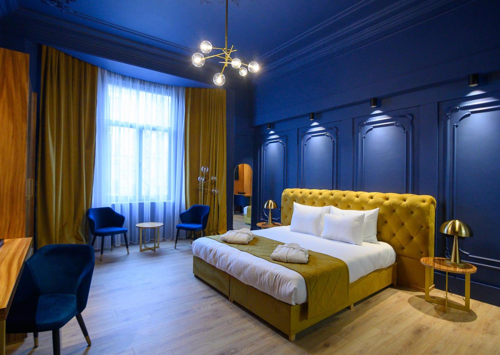 Superior Suite