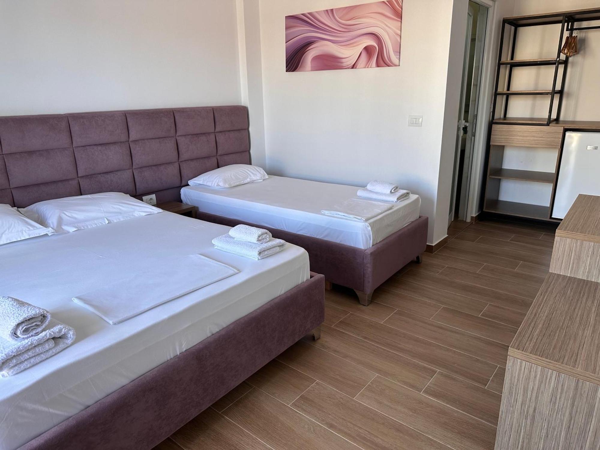 Comfort Triple Room