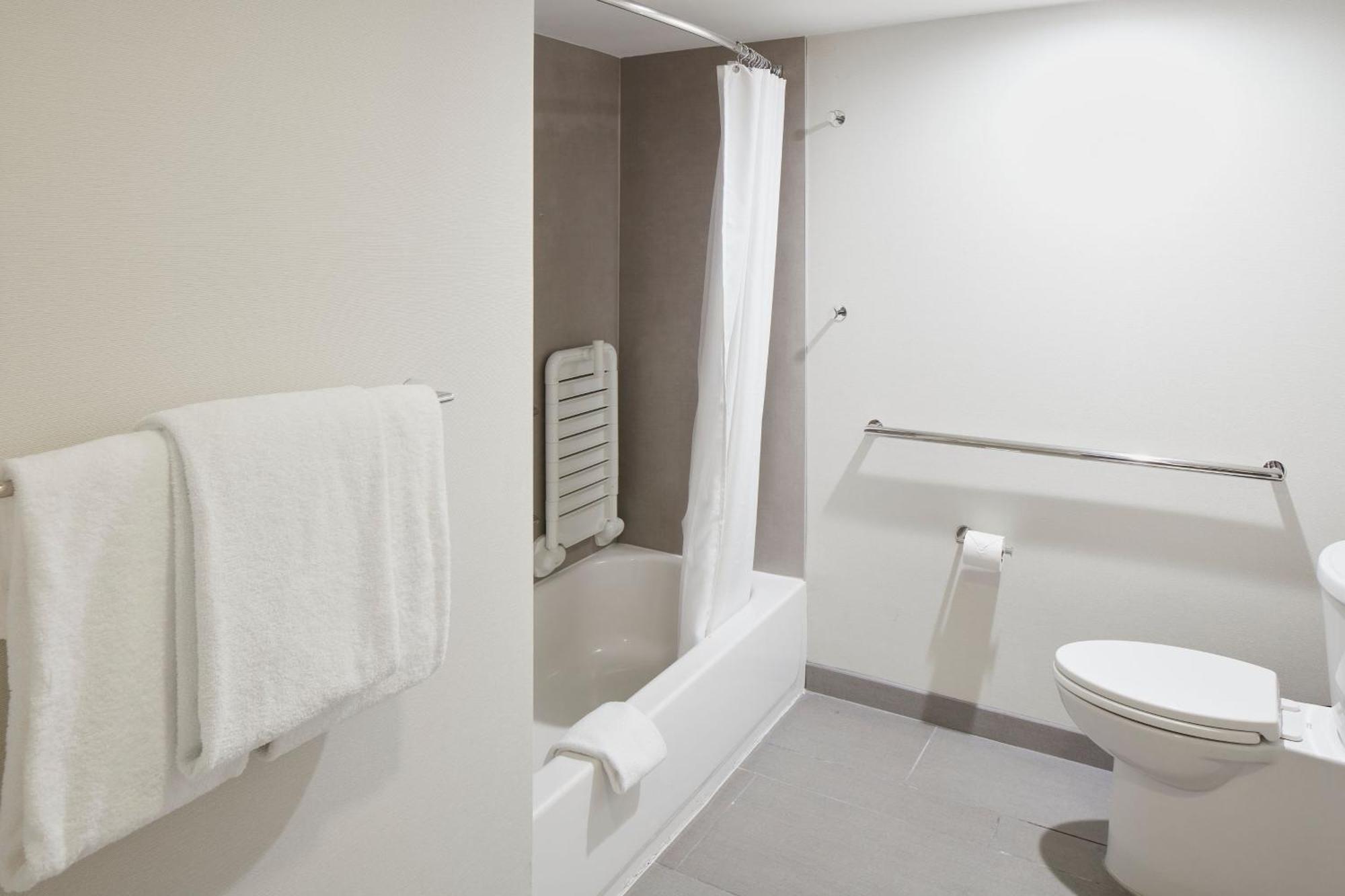 Suite aan de Oceaan met 1 Slaapkamer met Kingsize Bed en Slaapbank