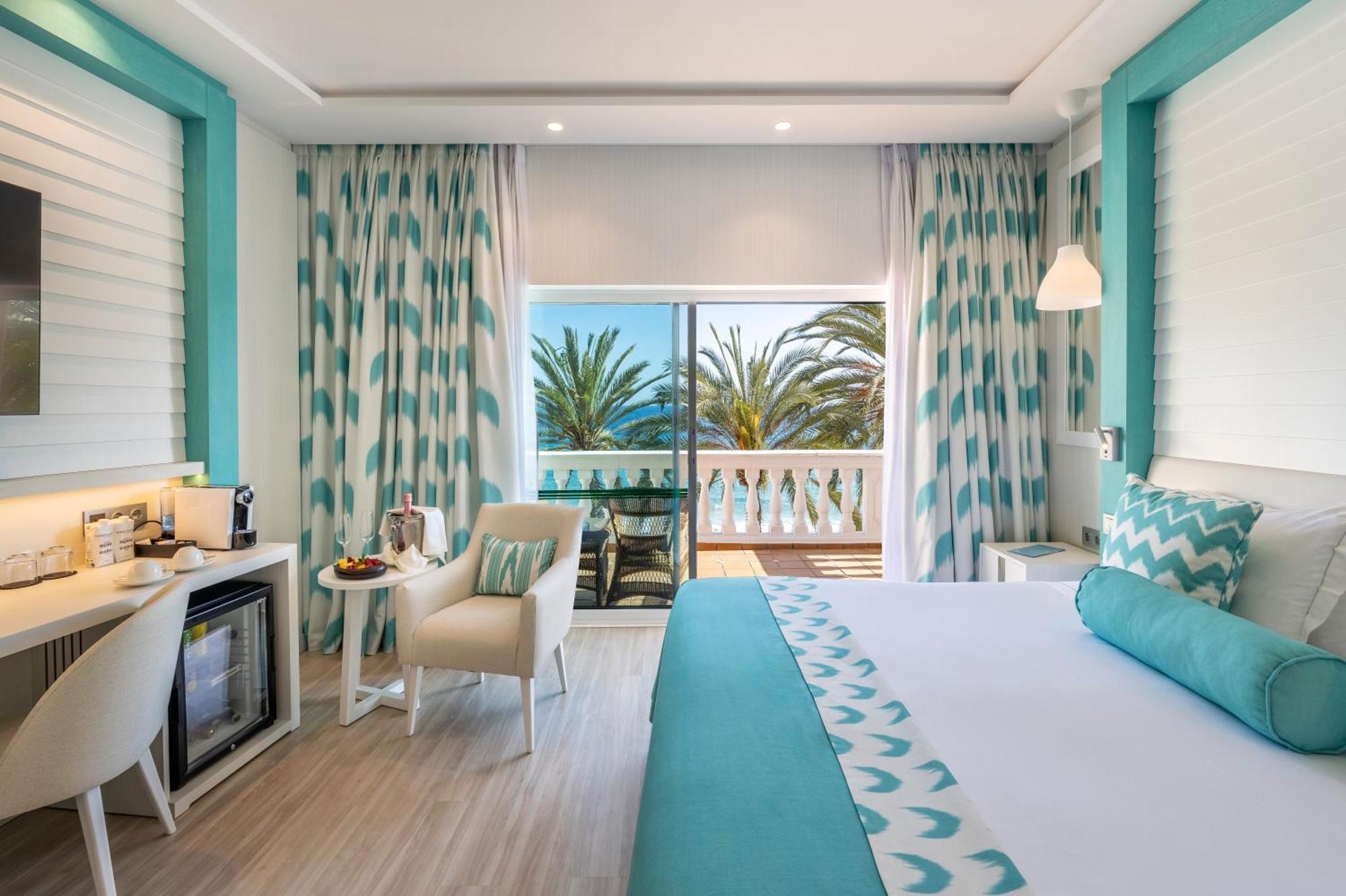 Premium Double or Twin Room (2 Adults + 1 Child),1554159028:JPEG