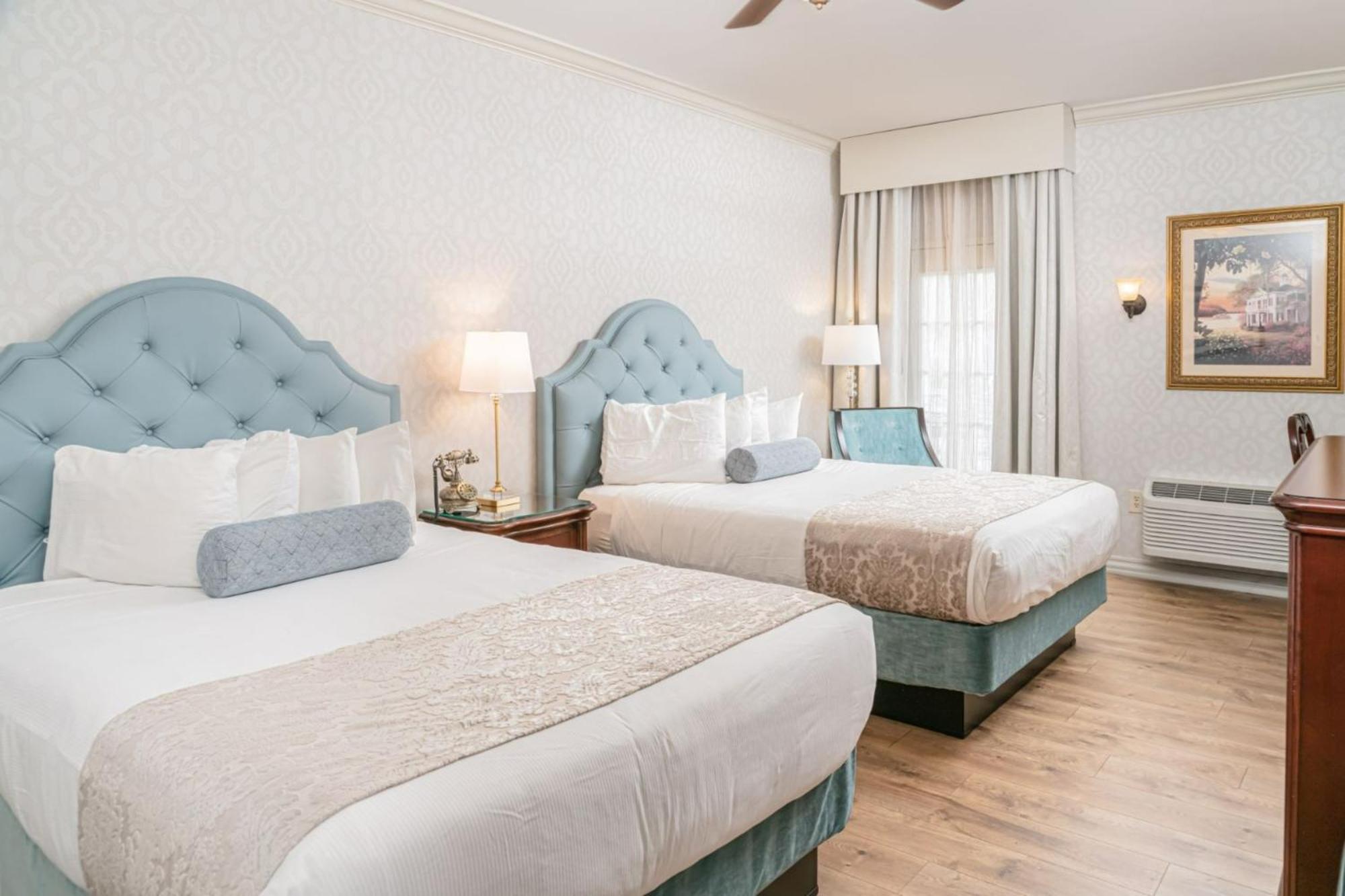 Queen Room