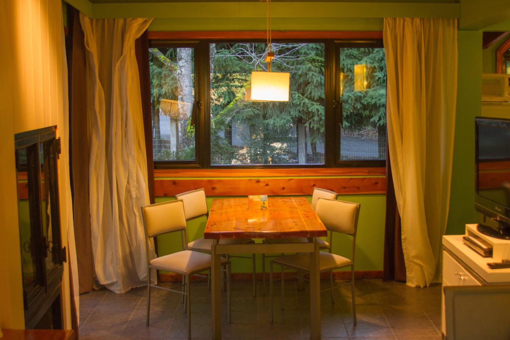 Apartment with Garden View