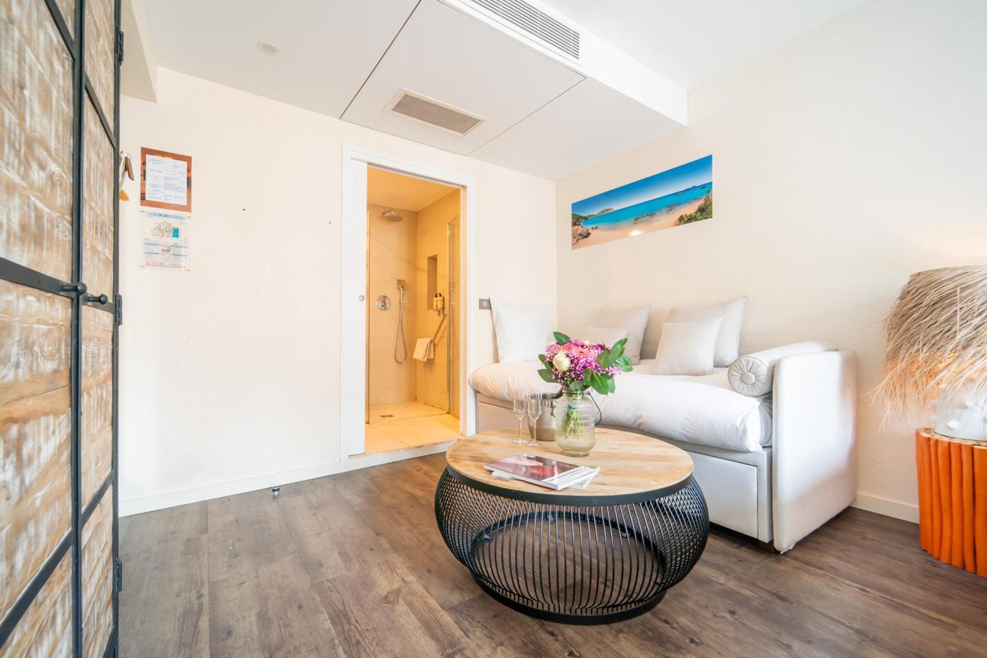 Suite Grand lit double lit simple