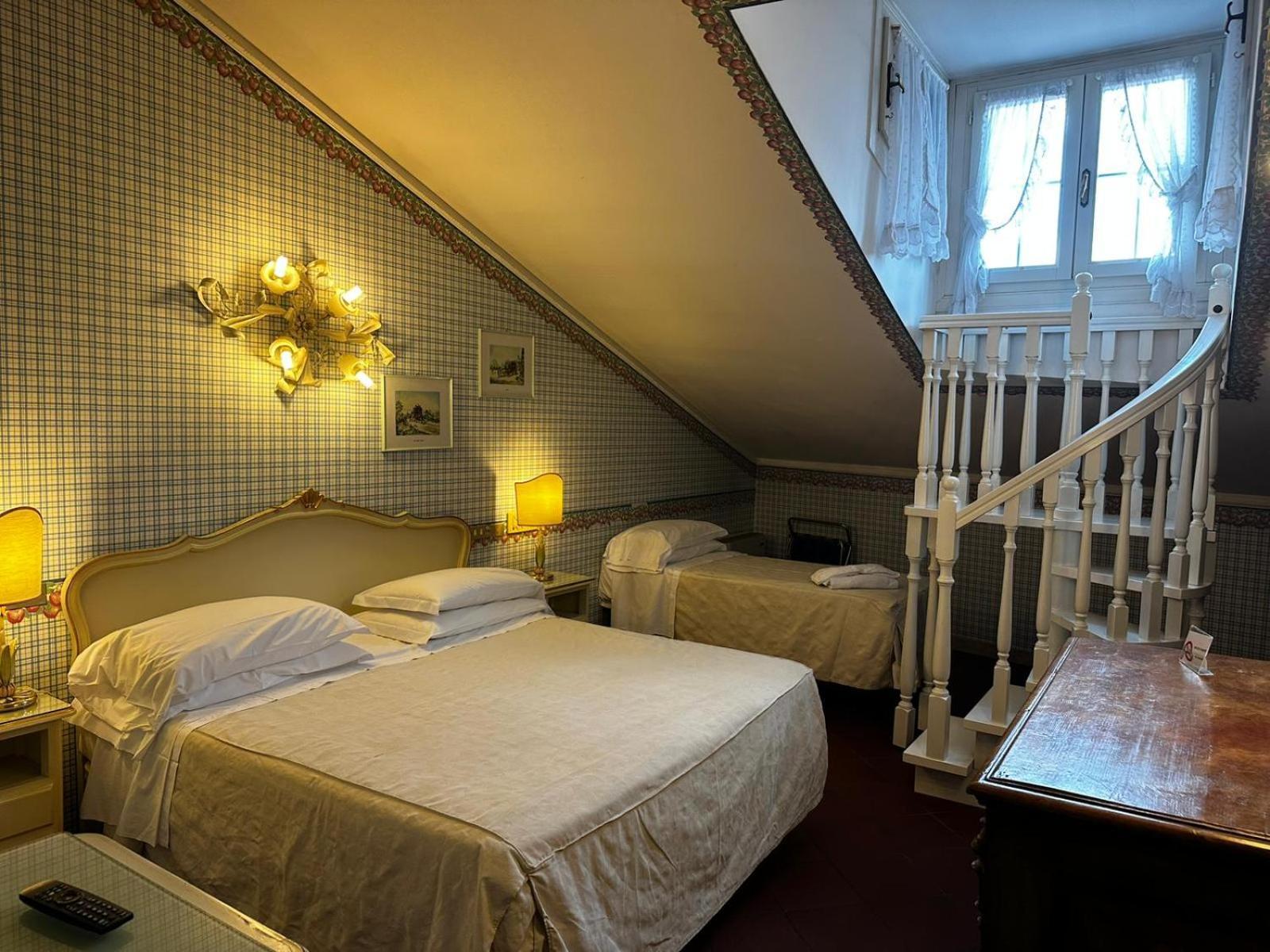 Classic Triple Room