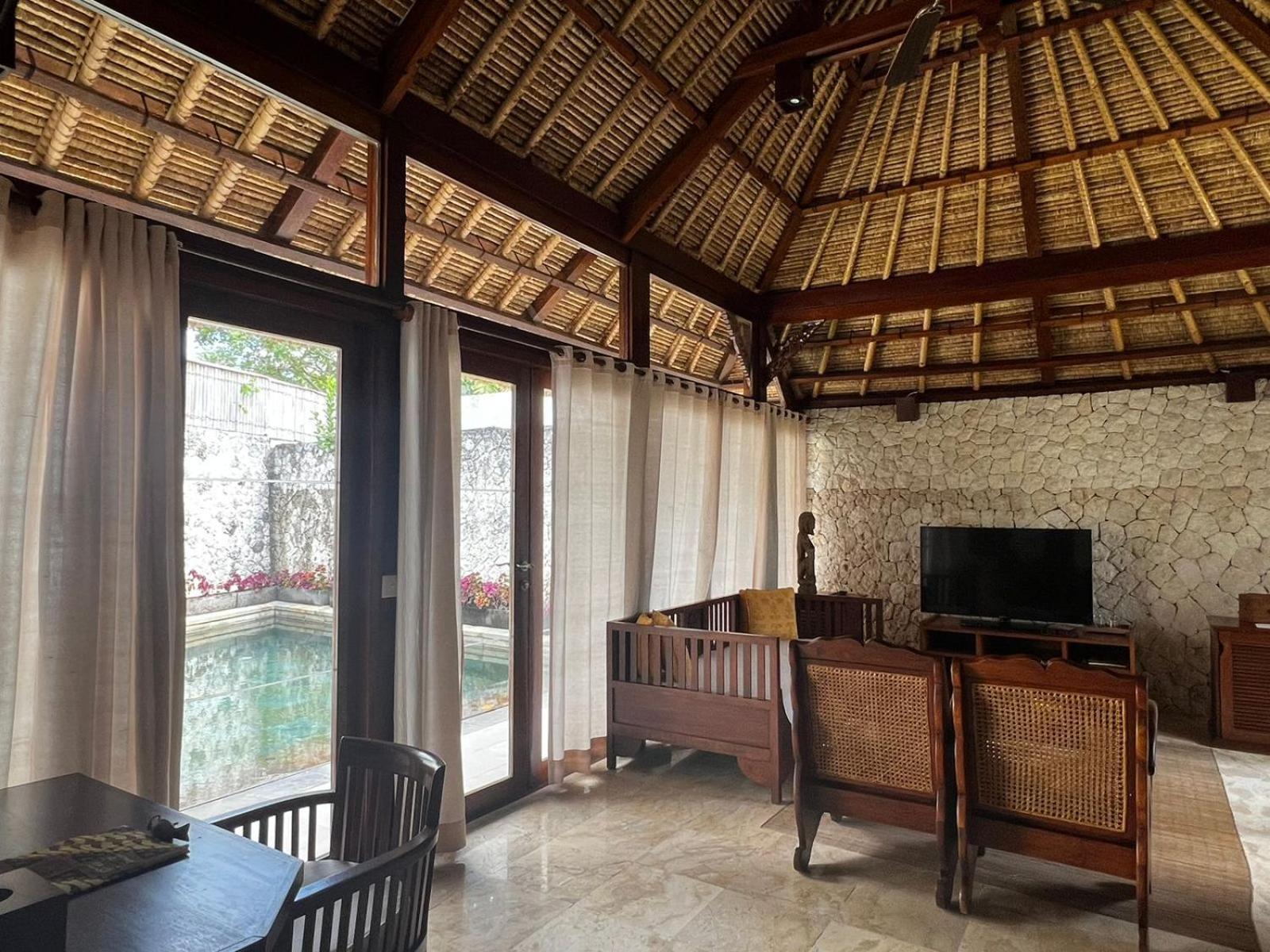 Garden View Pool Villa