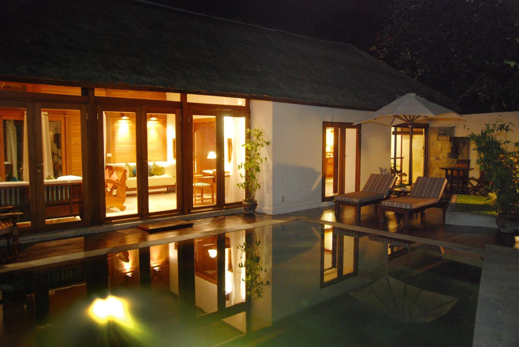 Garden View Pool Villa