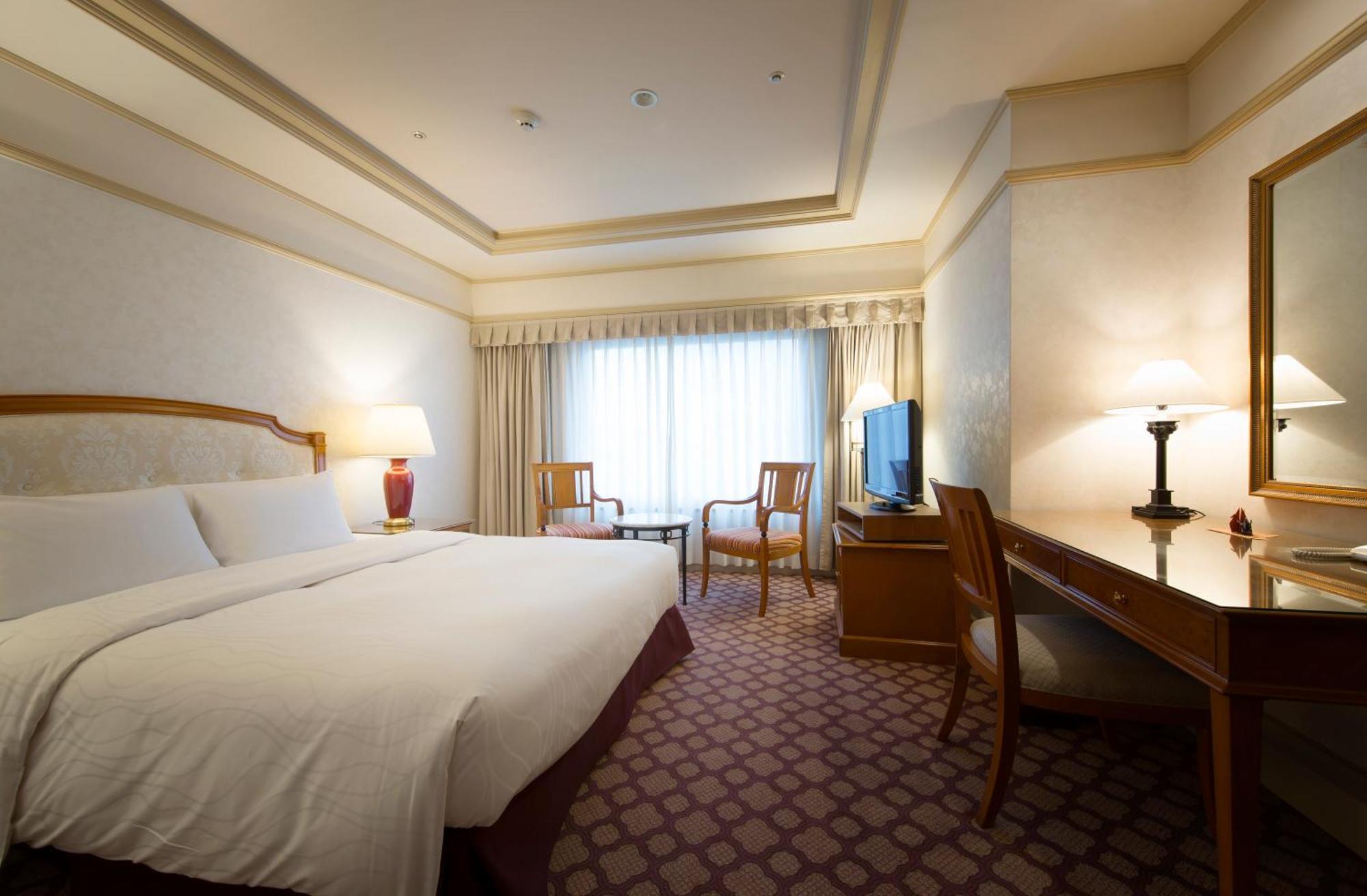 Premium Double Room Non-Smoking,1554889177:JPEG