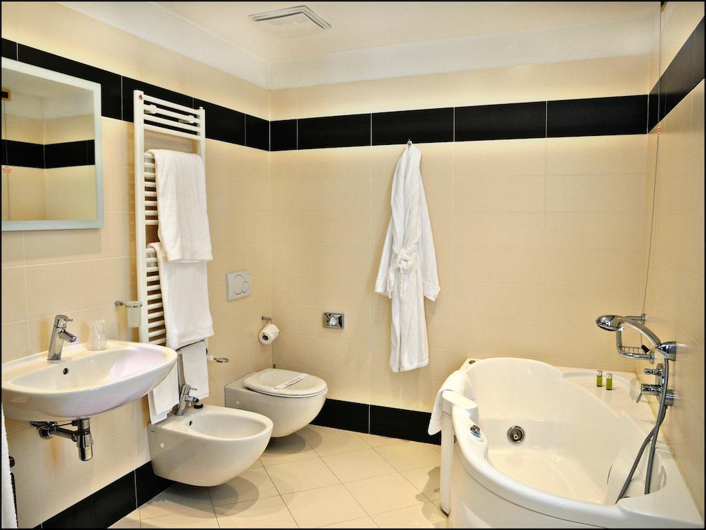 Classic Double or Twin Room with Gala Dinner