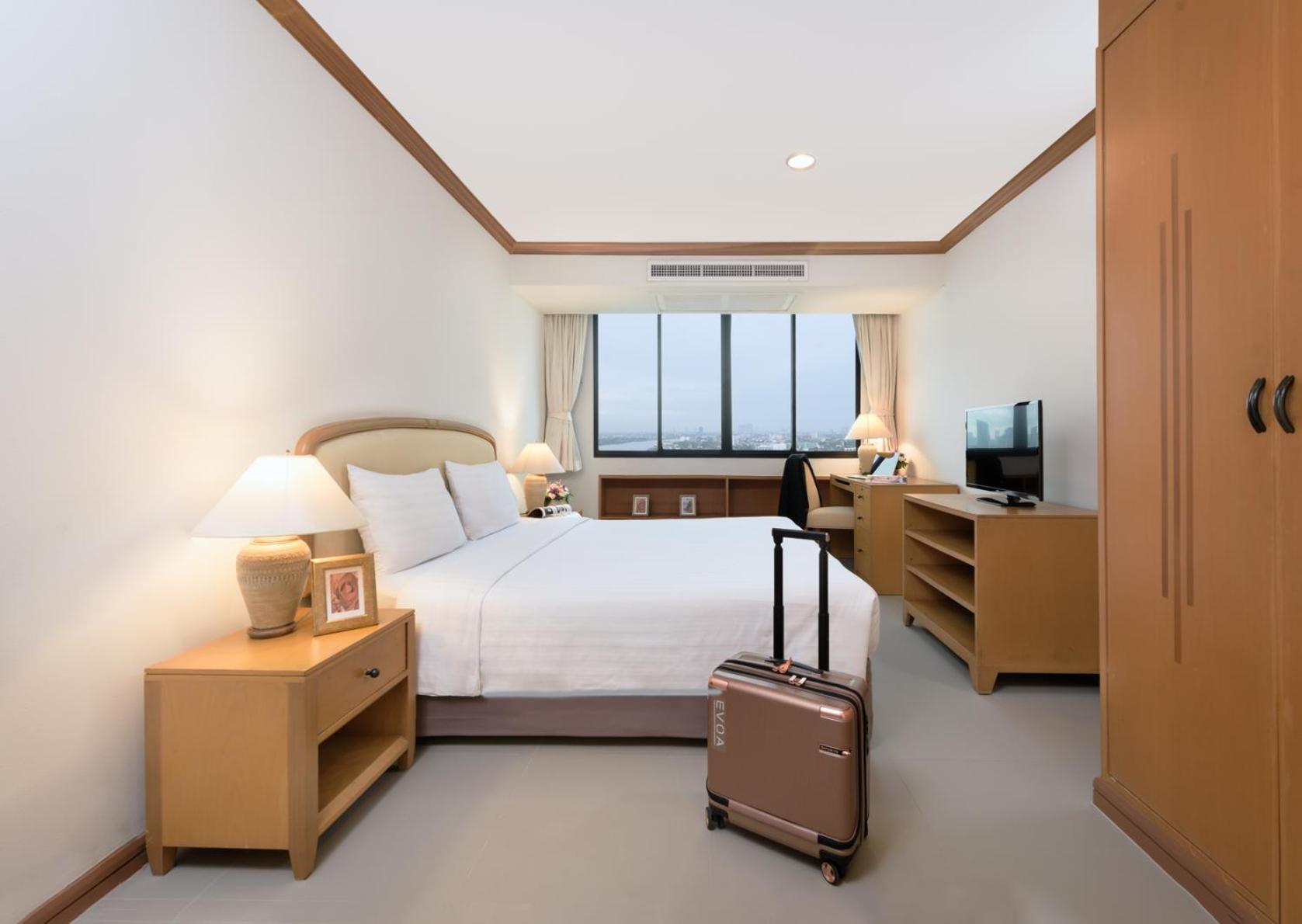 Two-Bedroom Deluxe