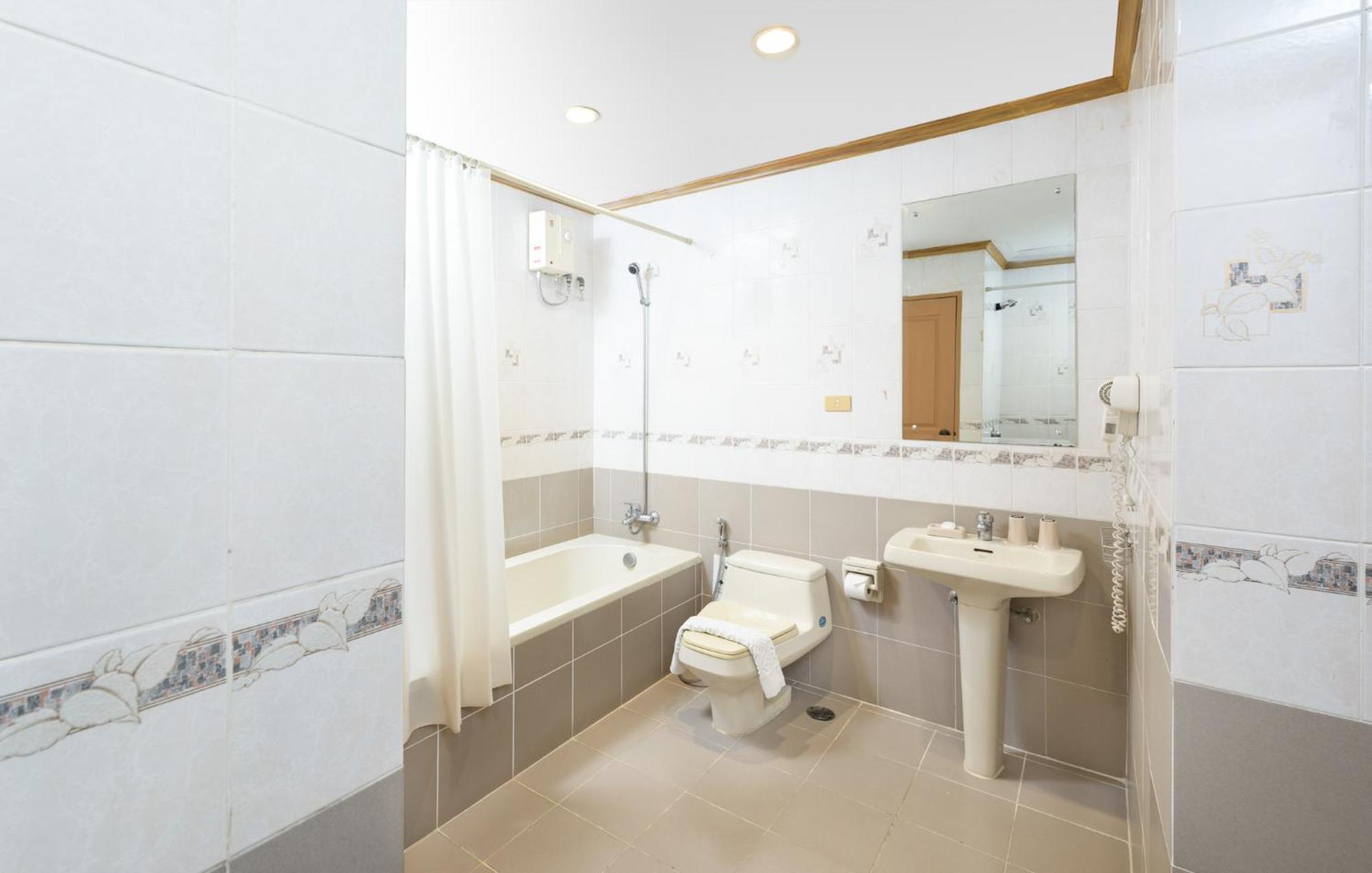 One-Bedroom Deluxe