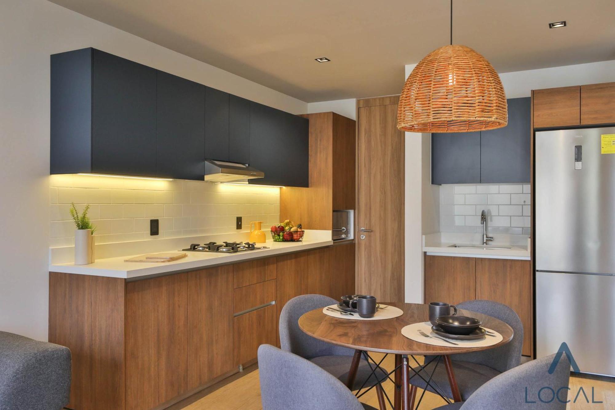 One-Bedroom Apartment with kitchenette and balcony
