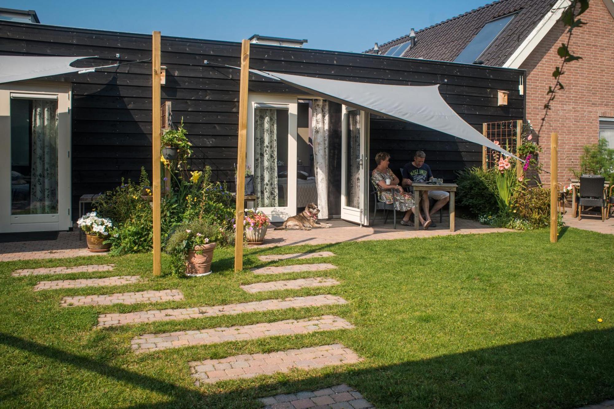 Studio Garden View