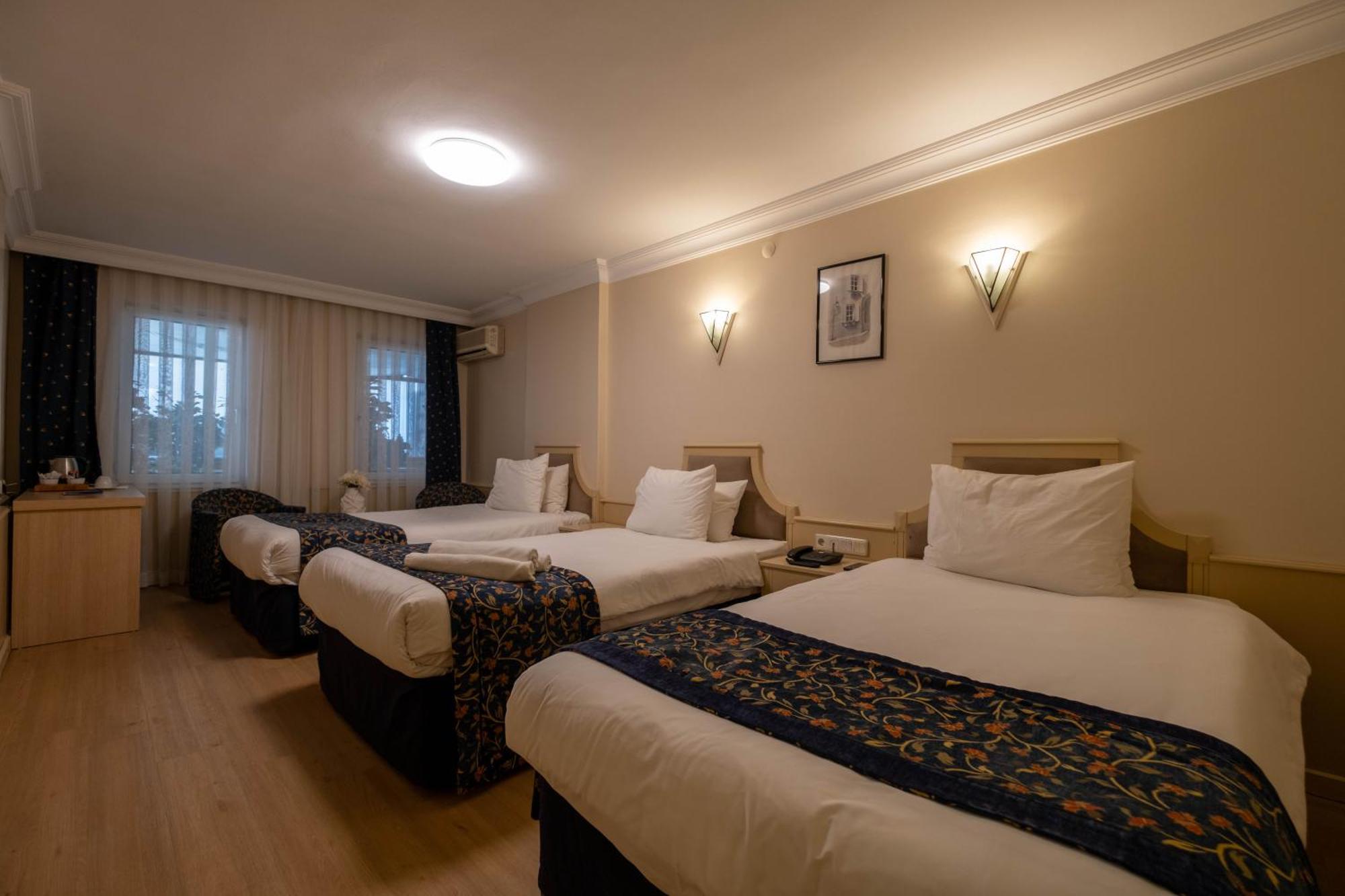 Budget Triple Room,1555427896:JPEG