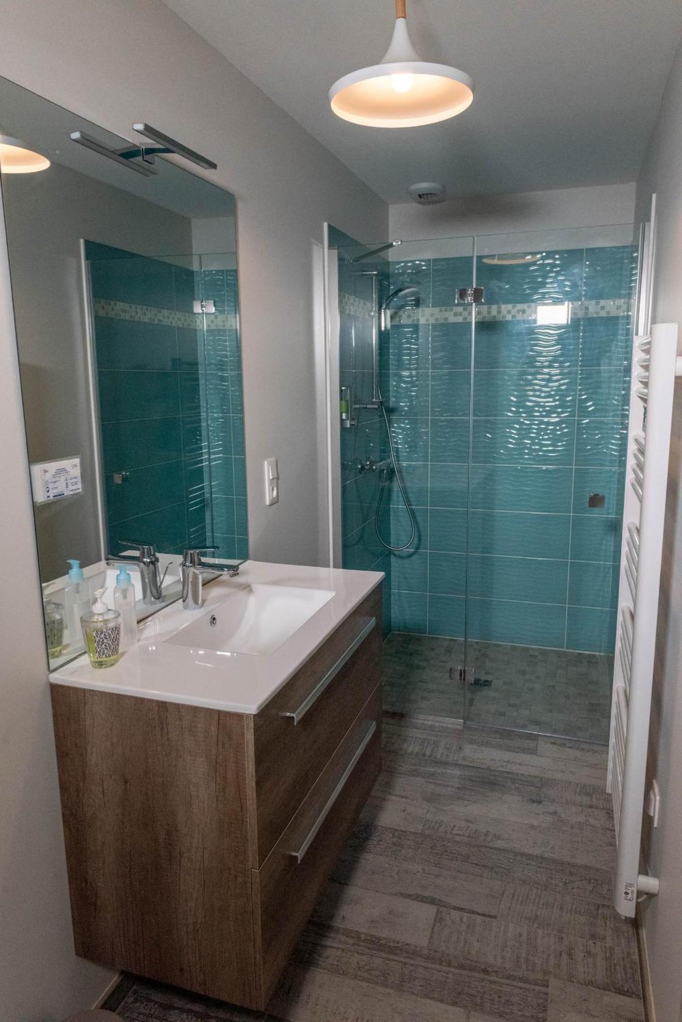 Chambre Double avec Salle de Bains Privative