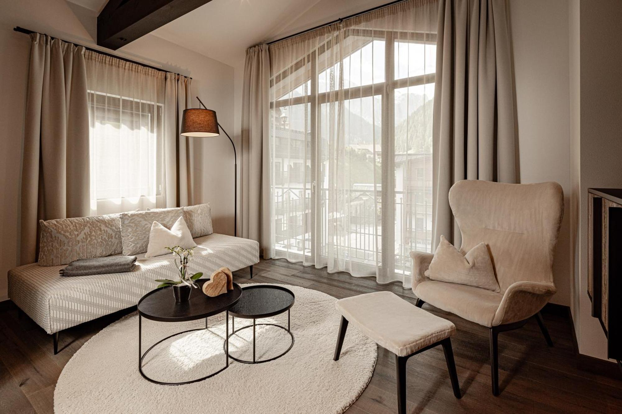 King Suite with Balcony