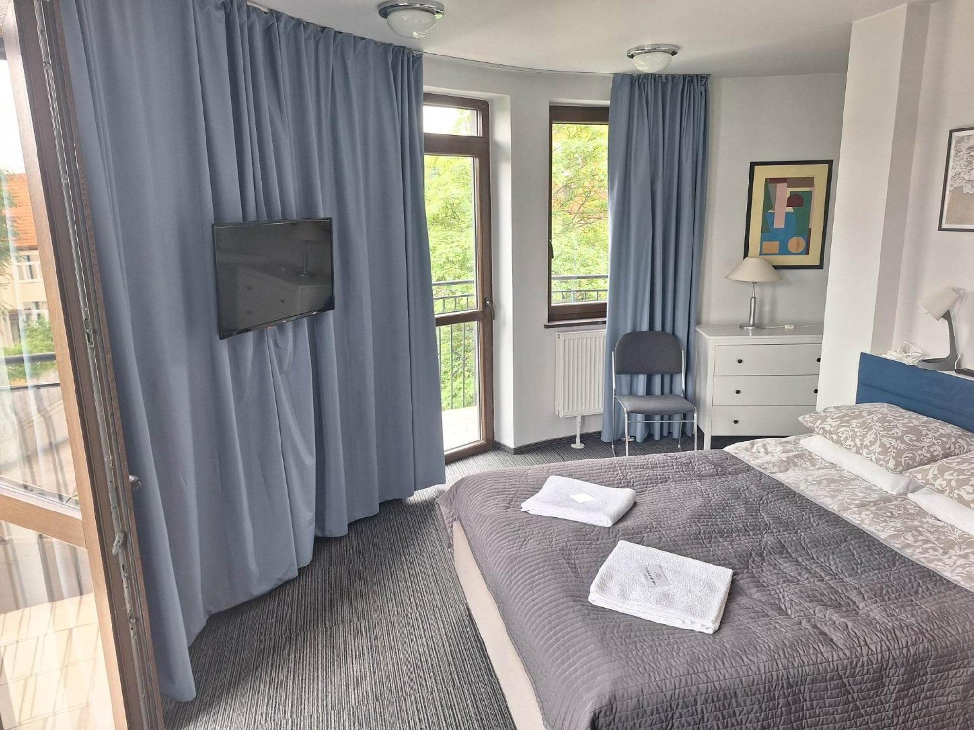 Apartamento con balcón
