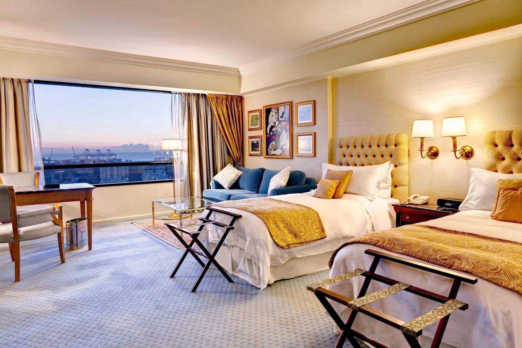Grand Deluxe Twin Room