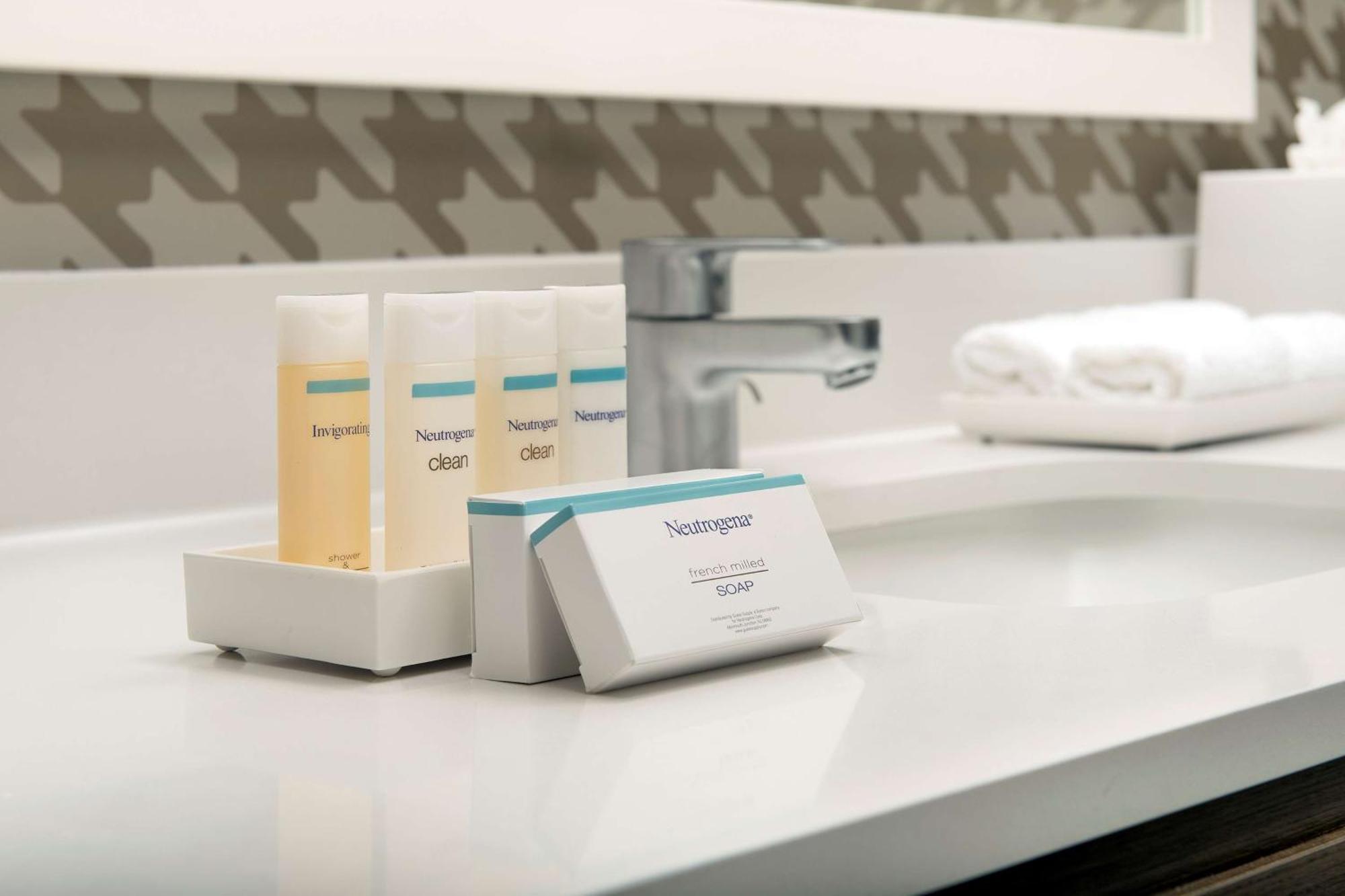 Suite Deluxe con cama extragrande para no fumadores