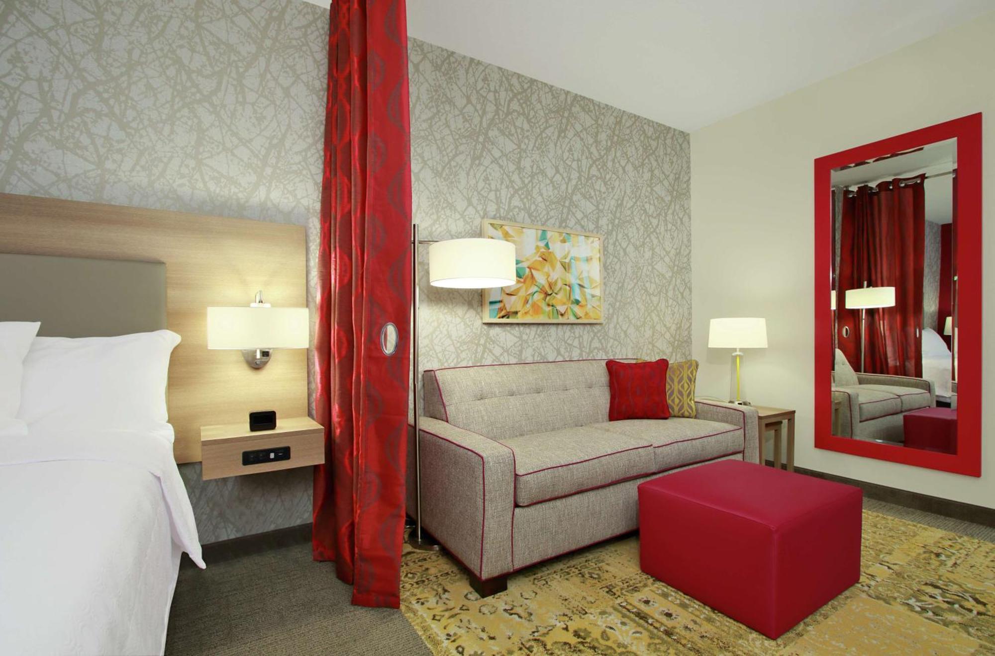 King Studio Suite - Non-Smoking