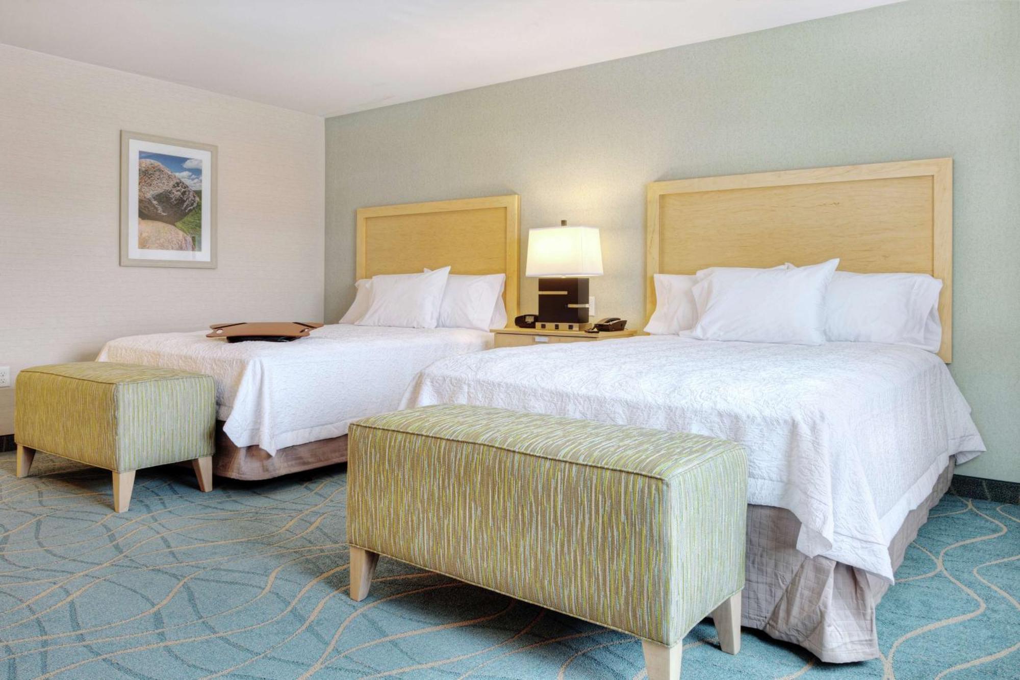 Queen Room with Two Queen Beds - Roll In Shower/Non-Smoking With Ocean View