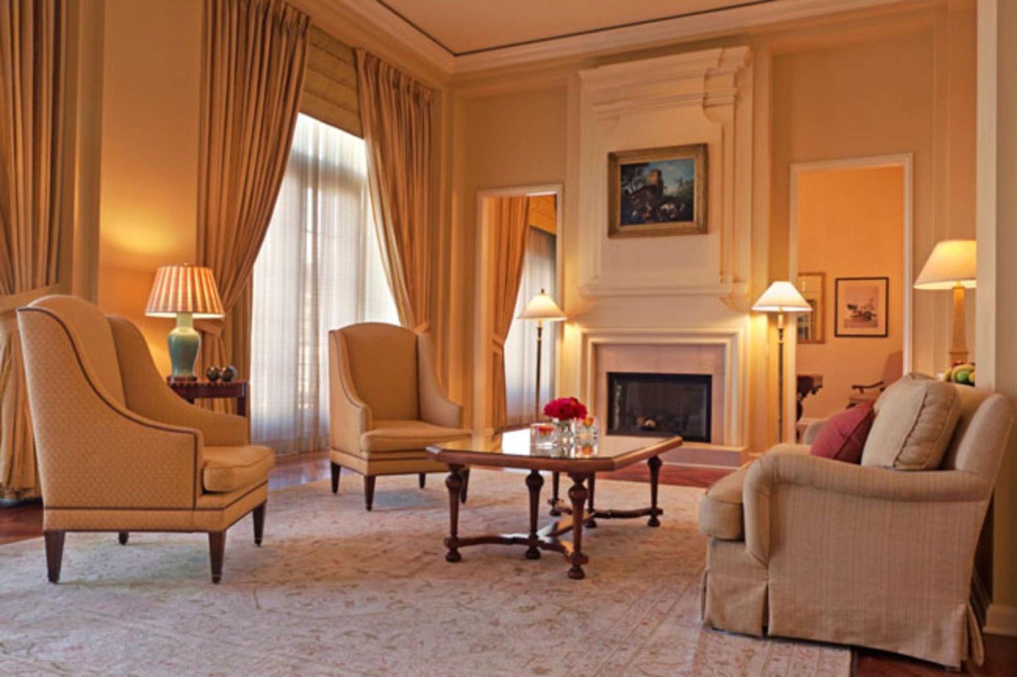 Suite Presidencial con cama extragrande
