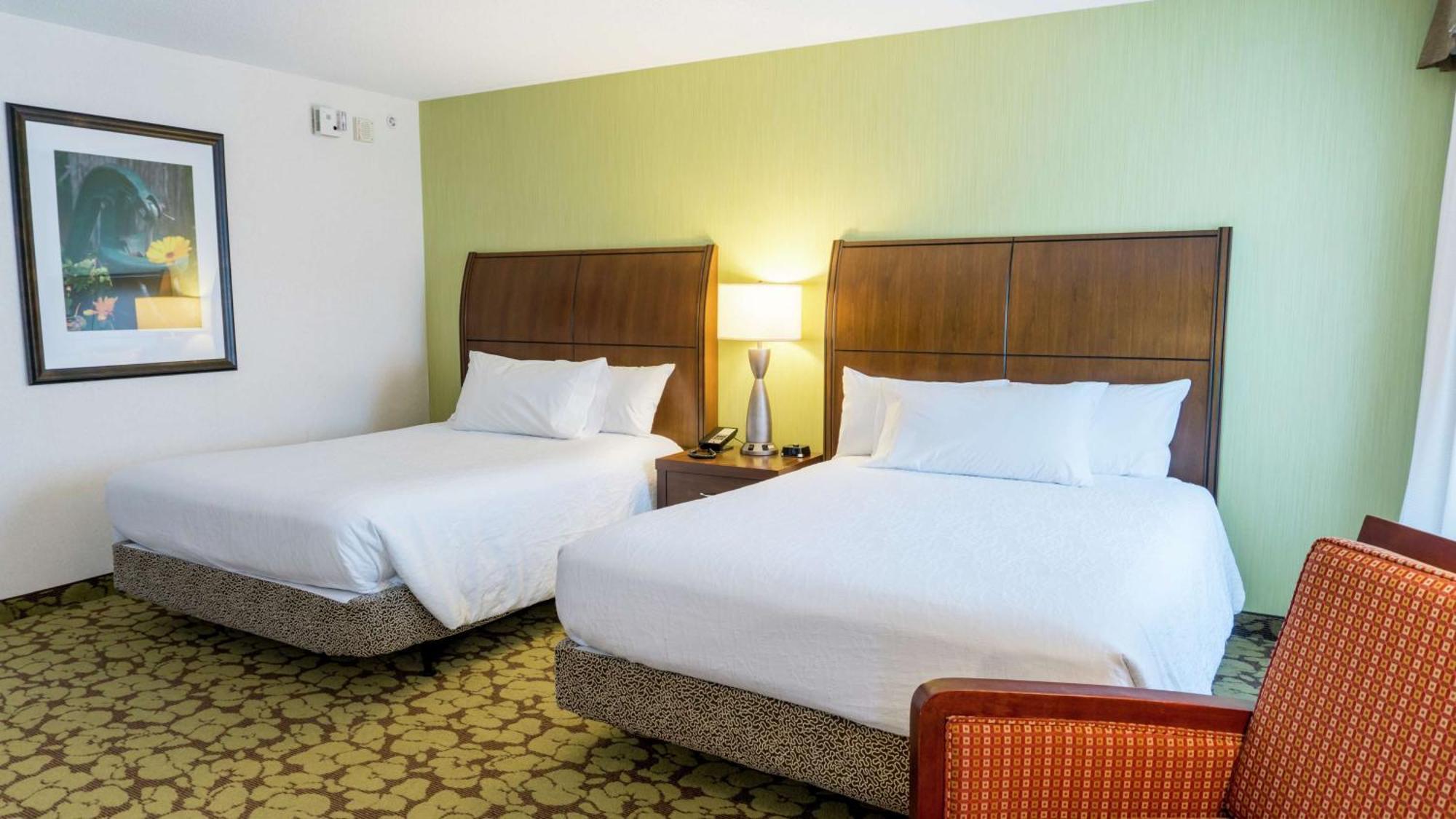 Queen Room with Two Queen Beds and Accessible Tub - Mobility Access
