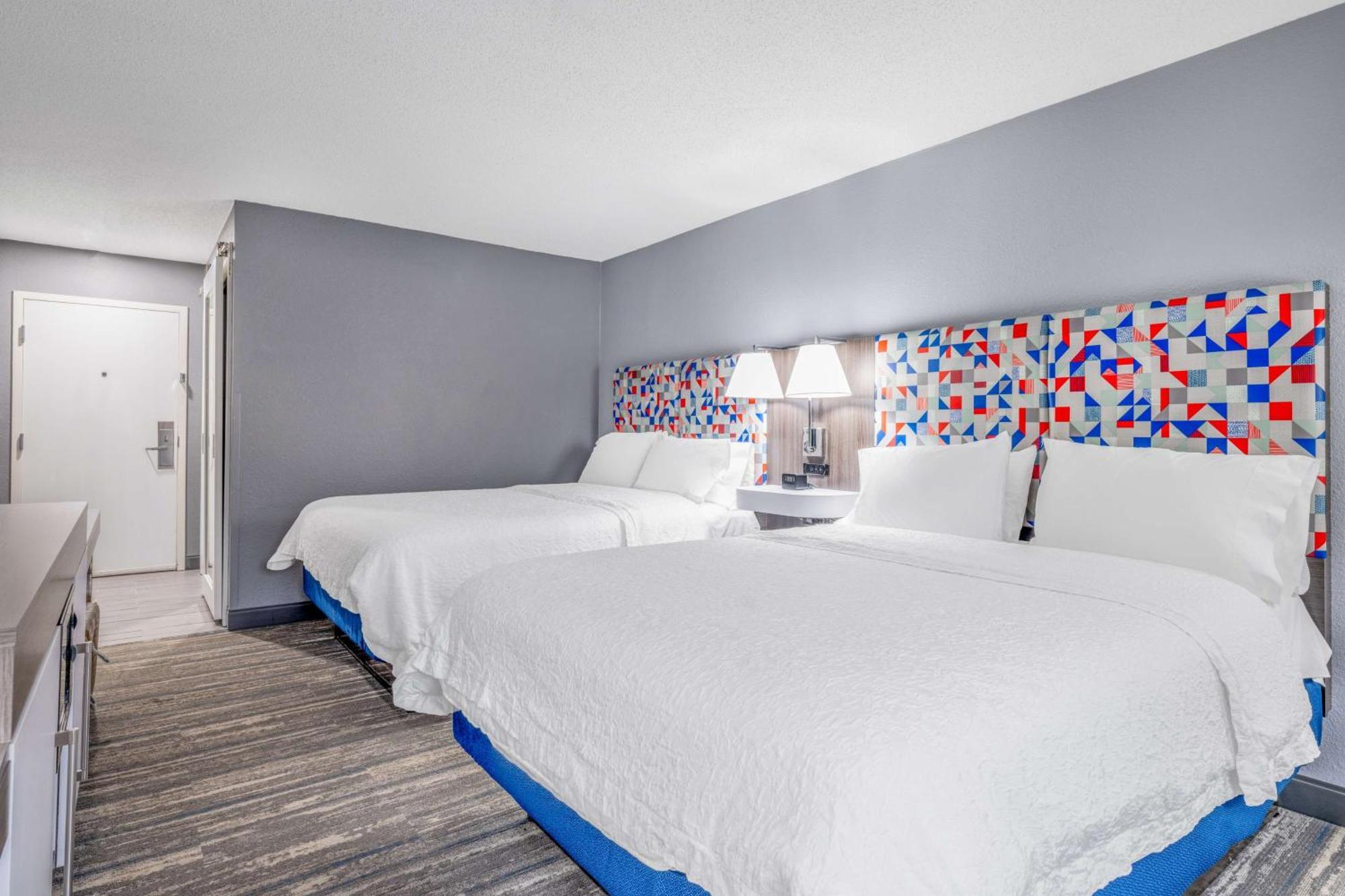 Room with Two Queen Beds - Non-Smoking