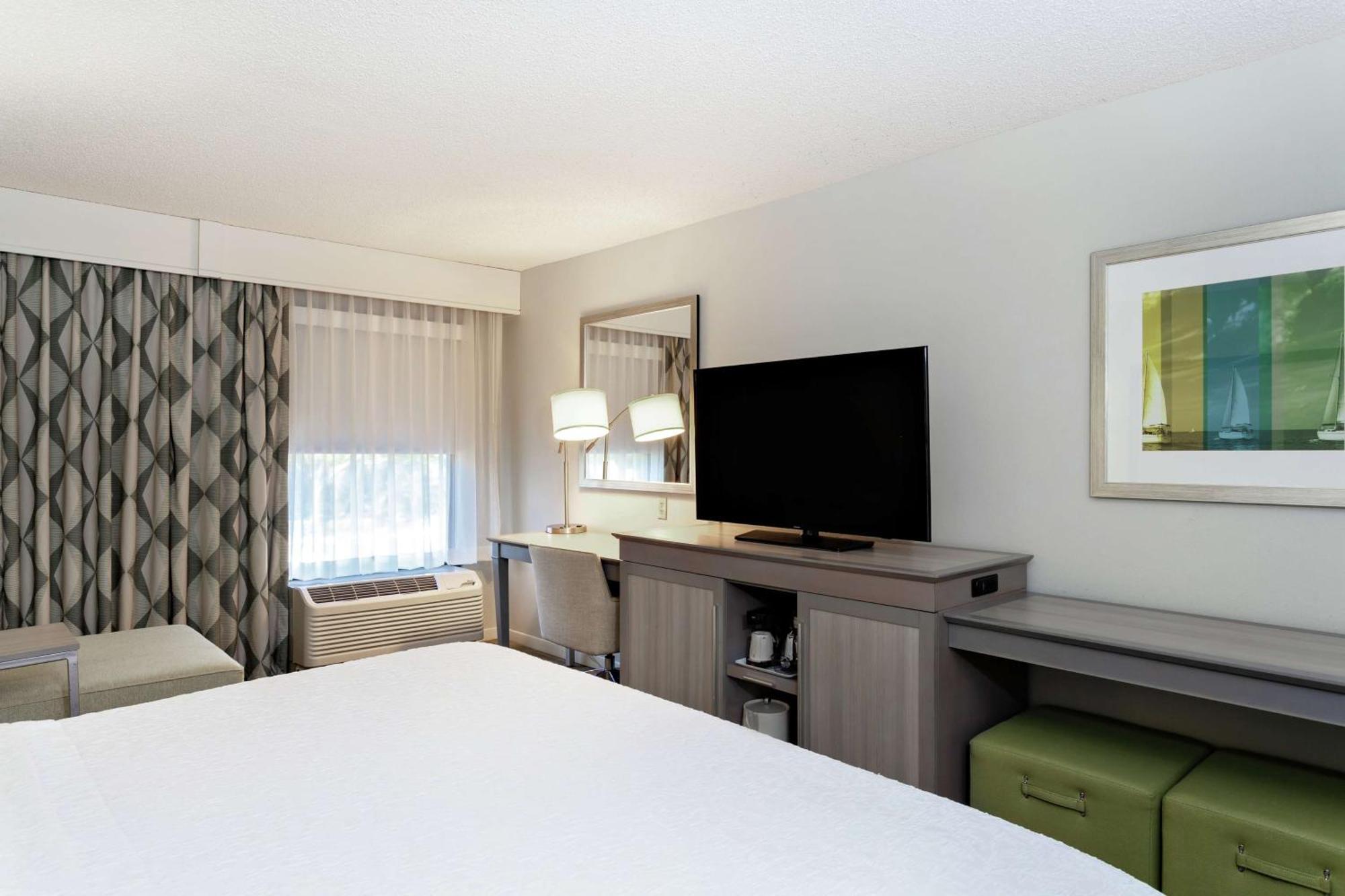 King Room King Bed Non-Smoking