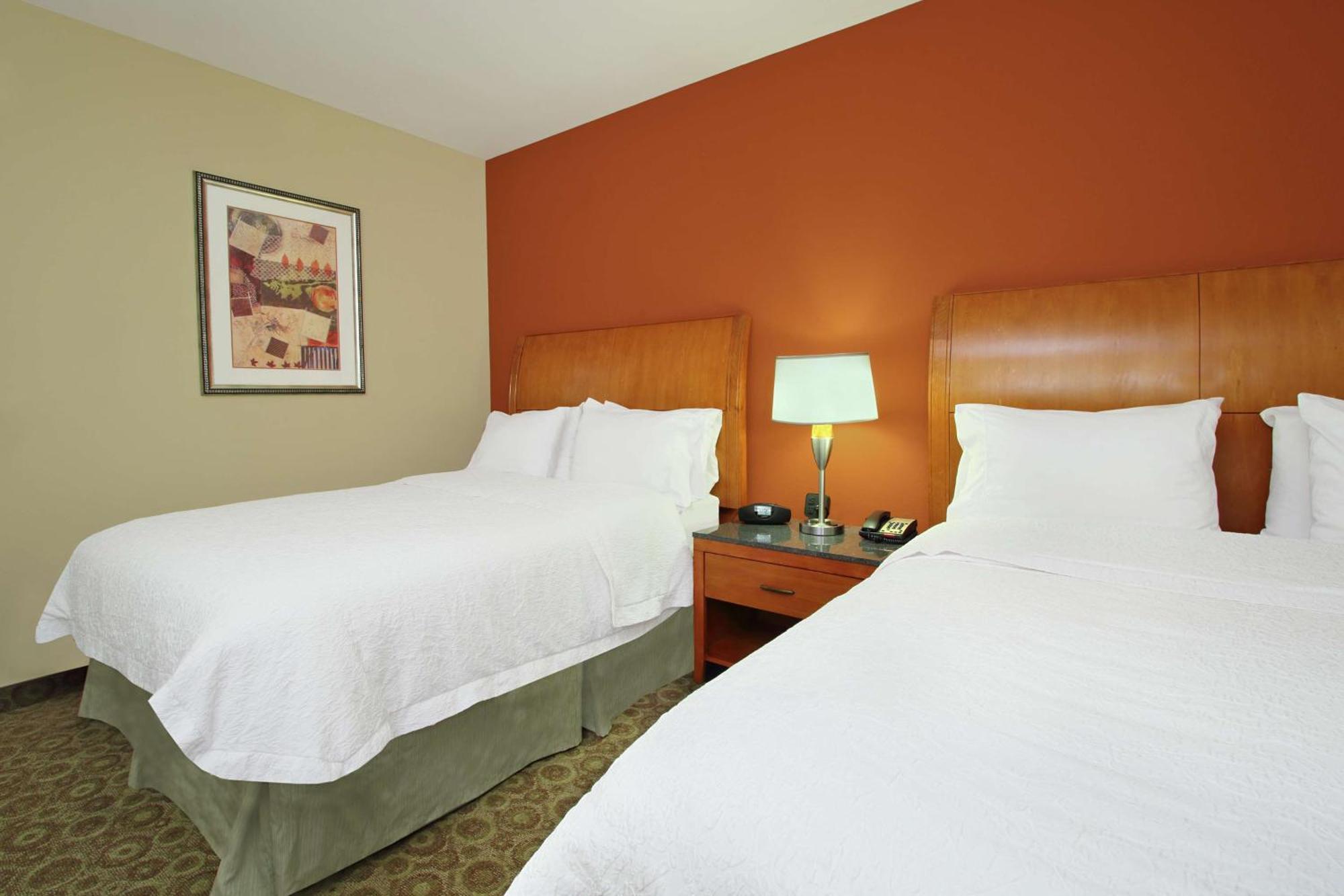 Room with Two Queen Beds - Non-Smoking